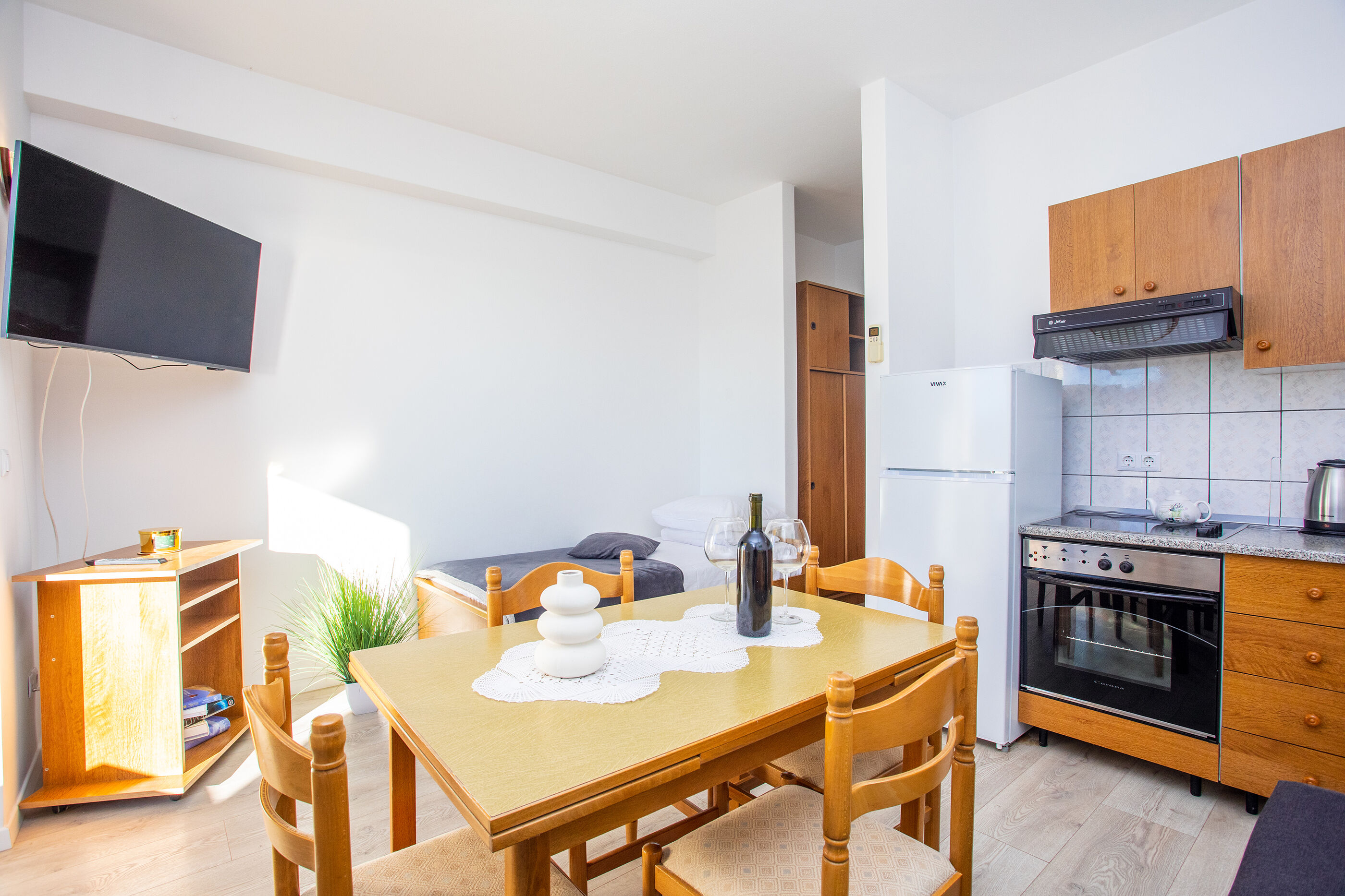 Apartments Tonči 33111-A1