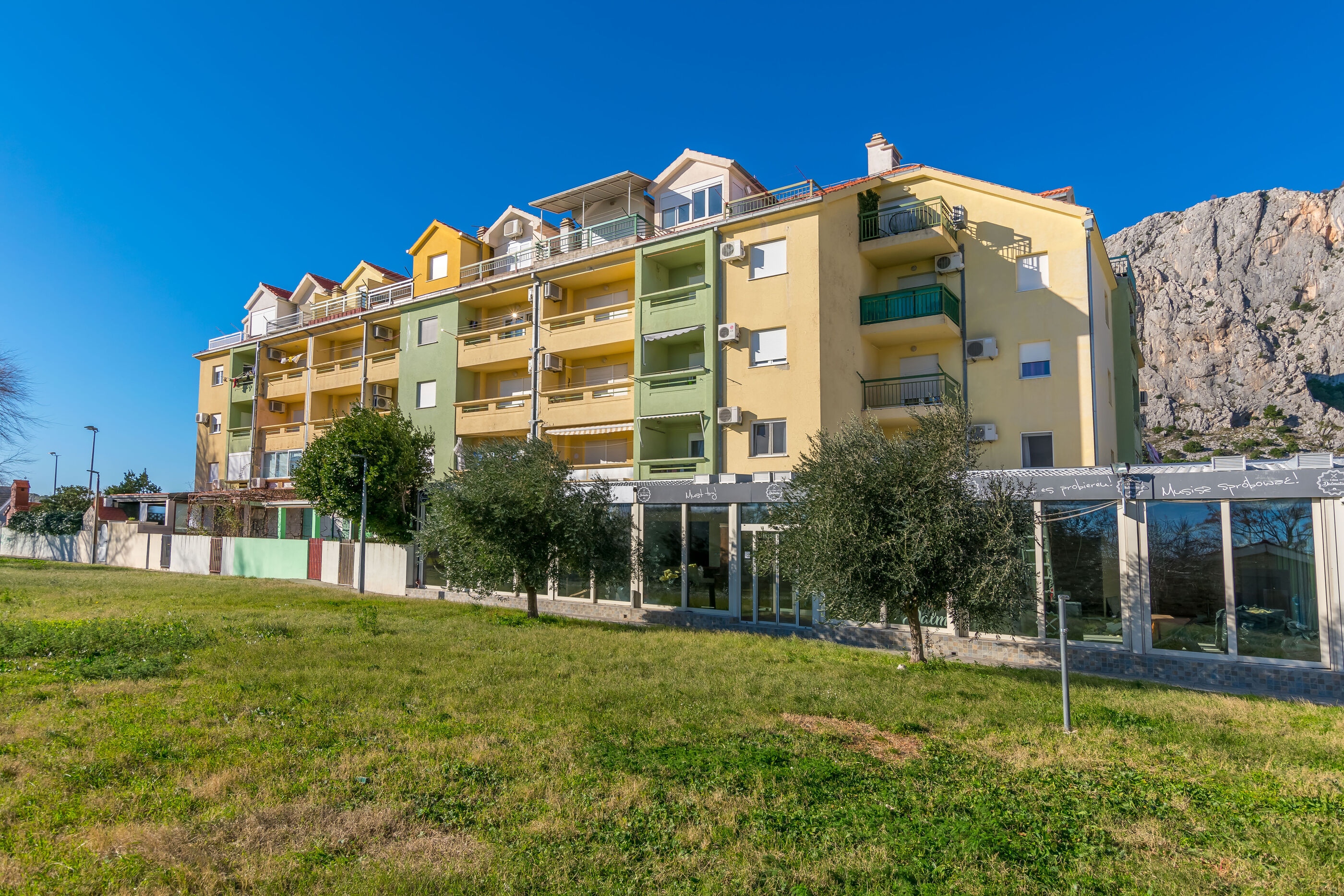 Apartment Milvana 98221-A1
