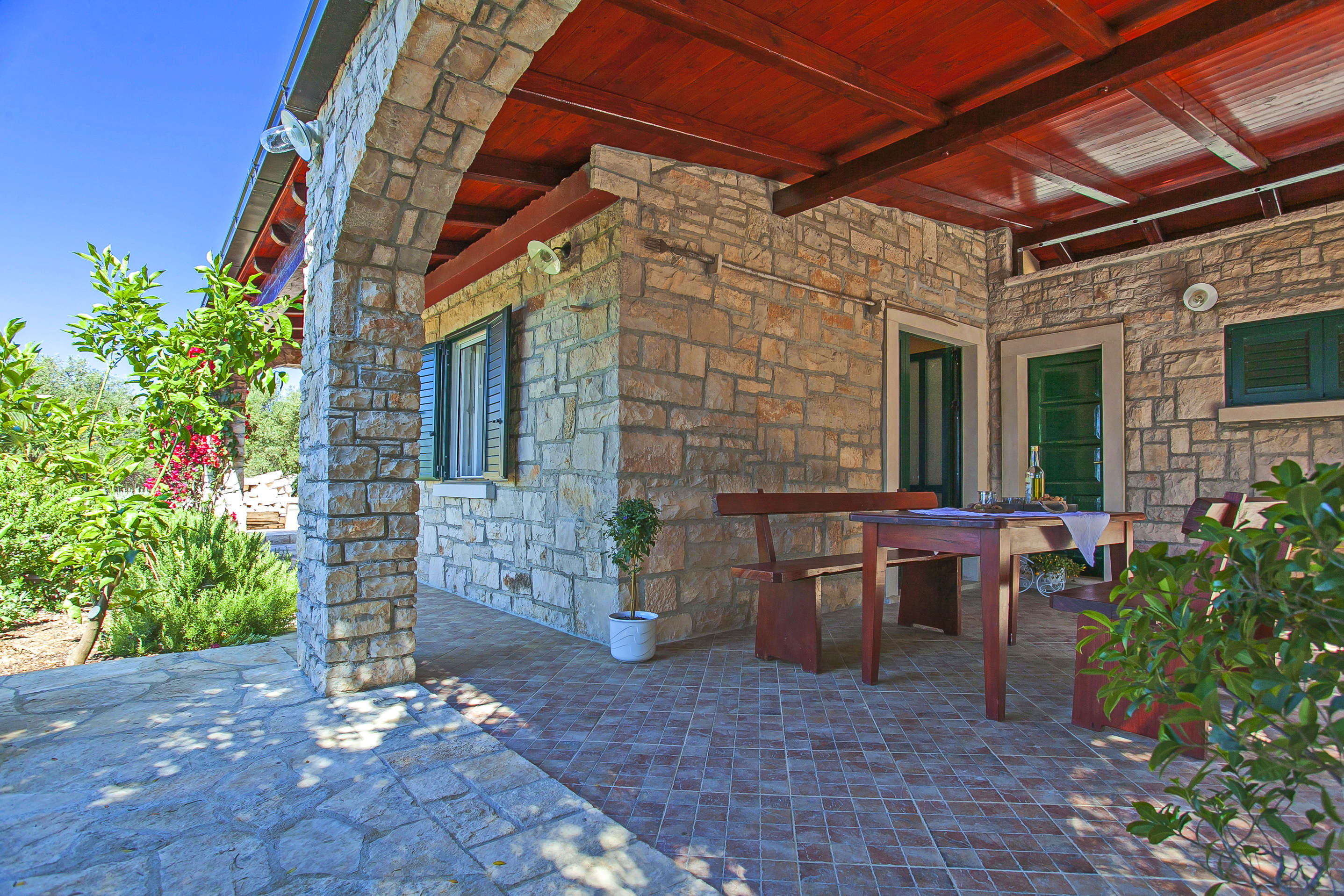House Pelegrin 98541-K1