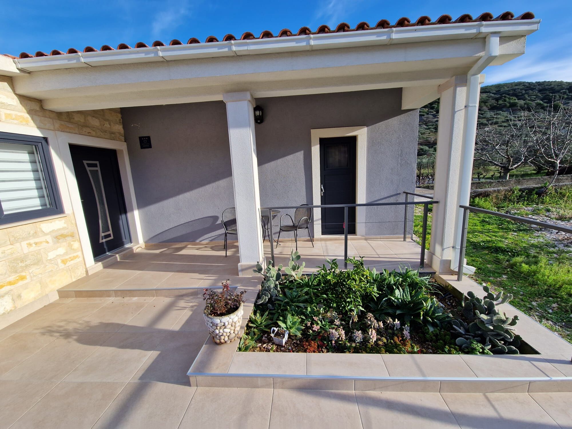 House Toni K1