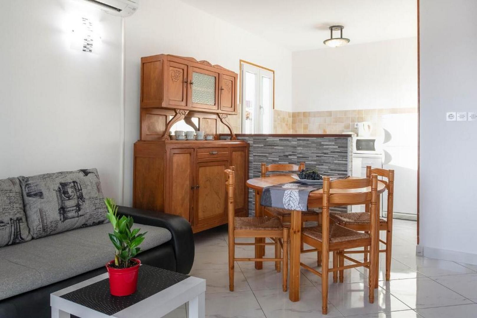 Apartments Marin 98571-A2