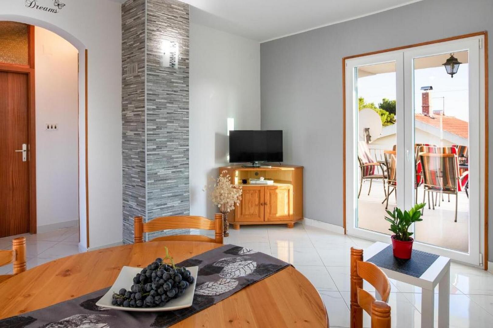 Apartments Marin 98571-A2