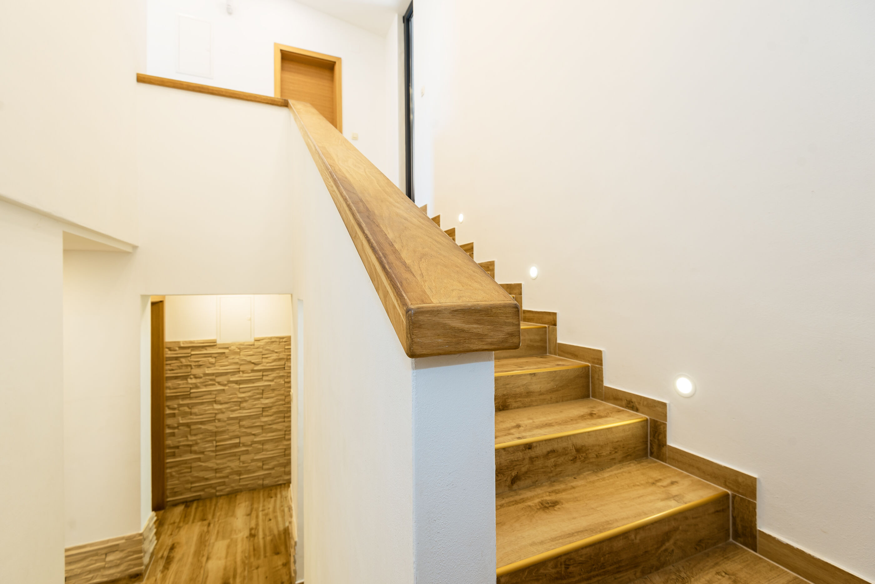 Villa Stone House V0982-K1