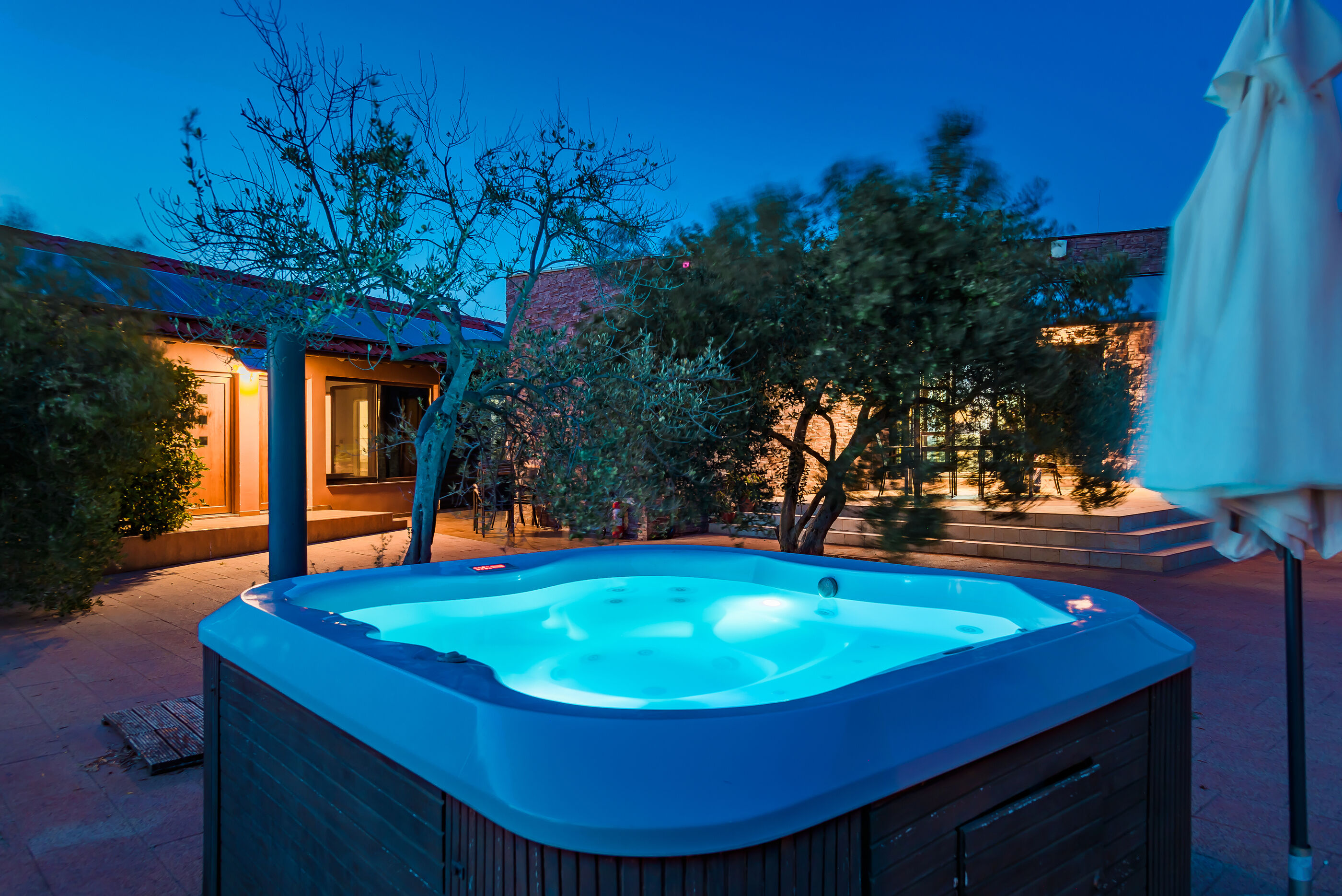 Villa Horse house V0981-K1