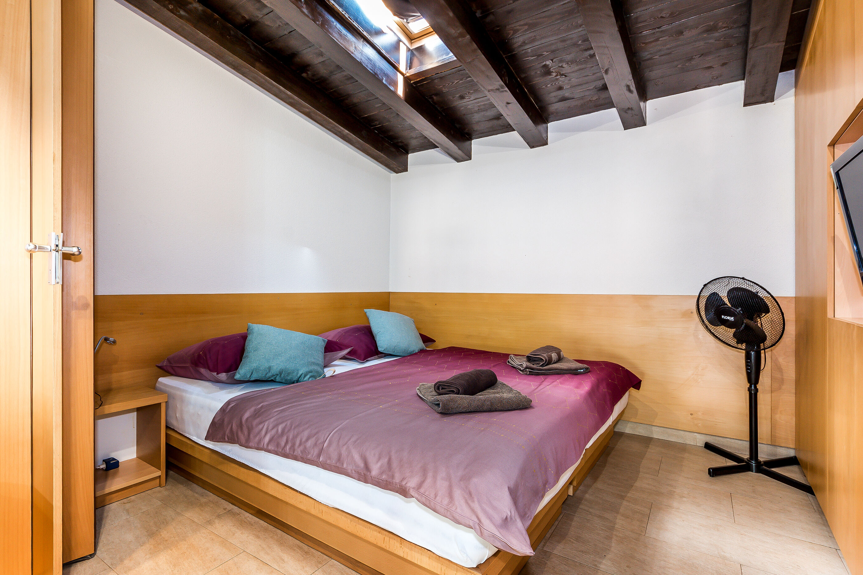 Villa Horse house V0981-K1