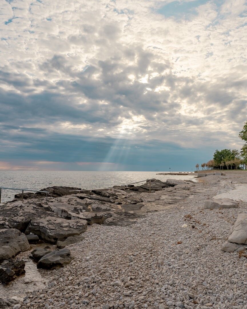 Photo of Apartments LEO with pool