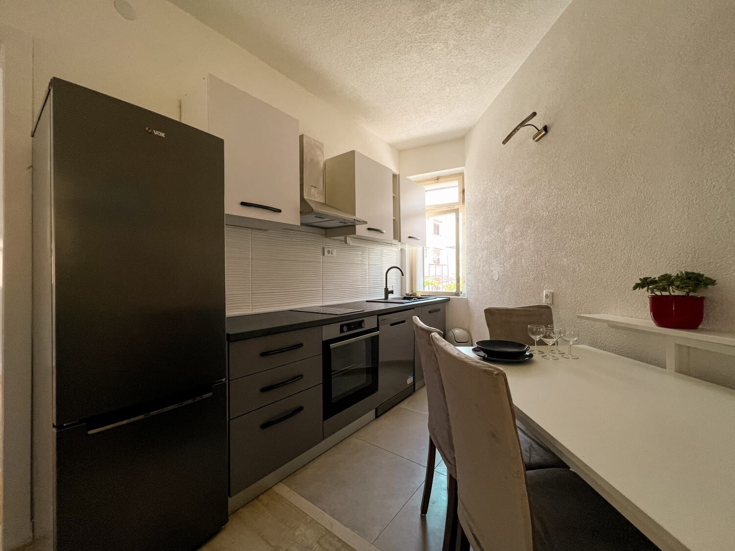 Apartment Vladimir 98661-A1