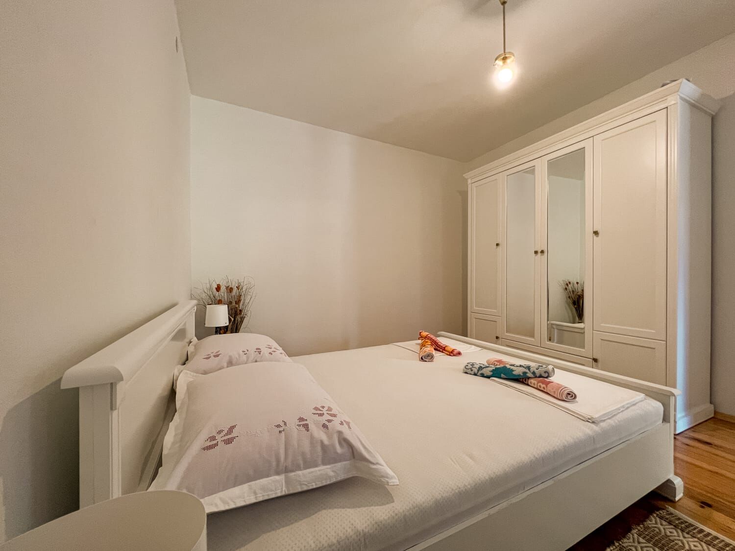 Apartment Vladimir 98661-A1