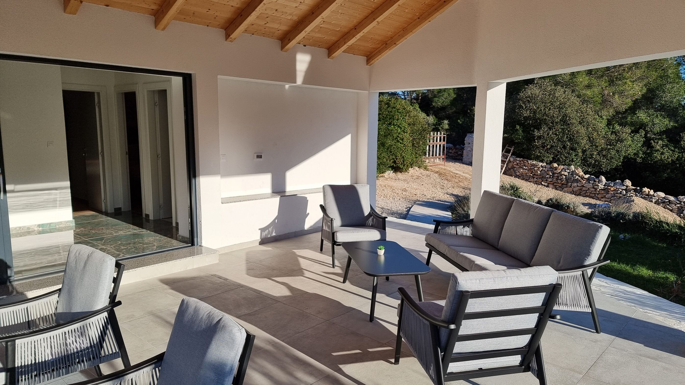 House Duje 14614-K1