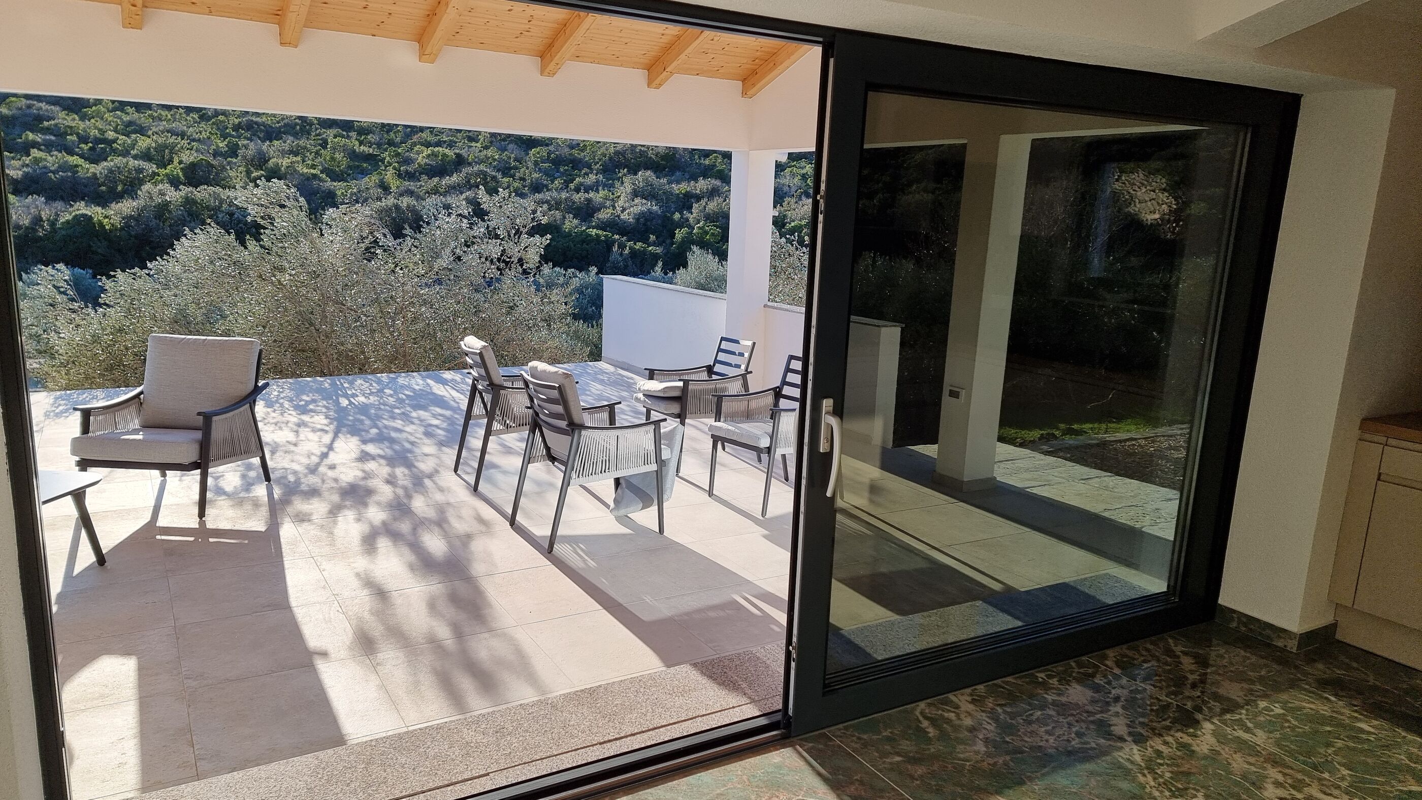 House Duje 14614-K1