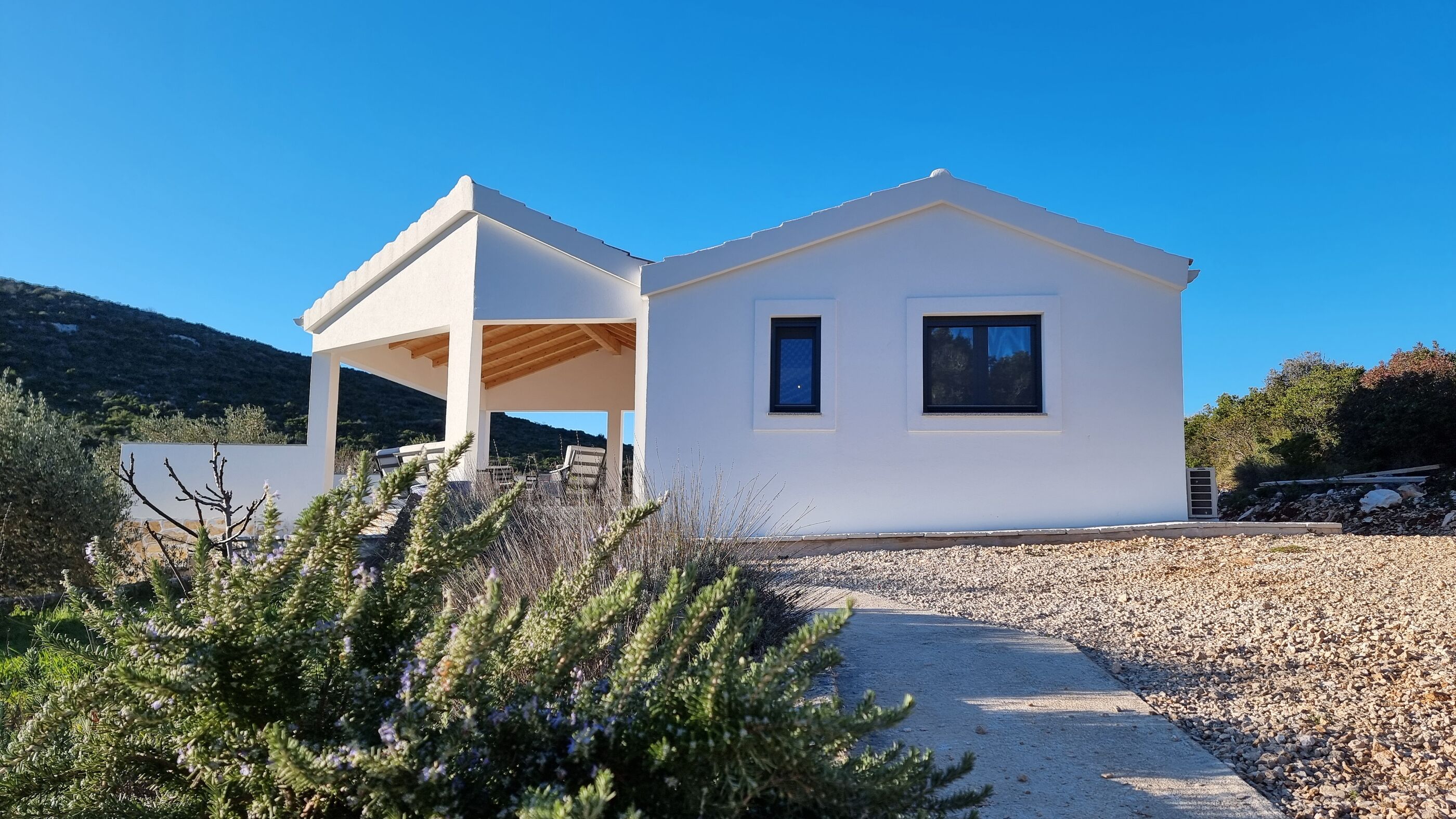 House Duje 14614-K1