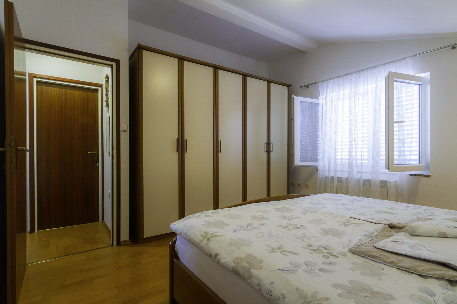 Apartments Frankica 65691-A3