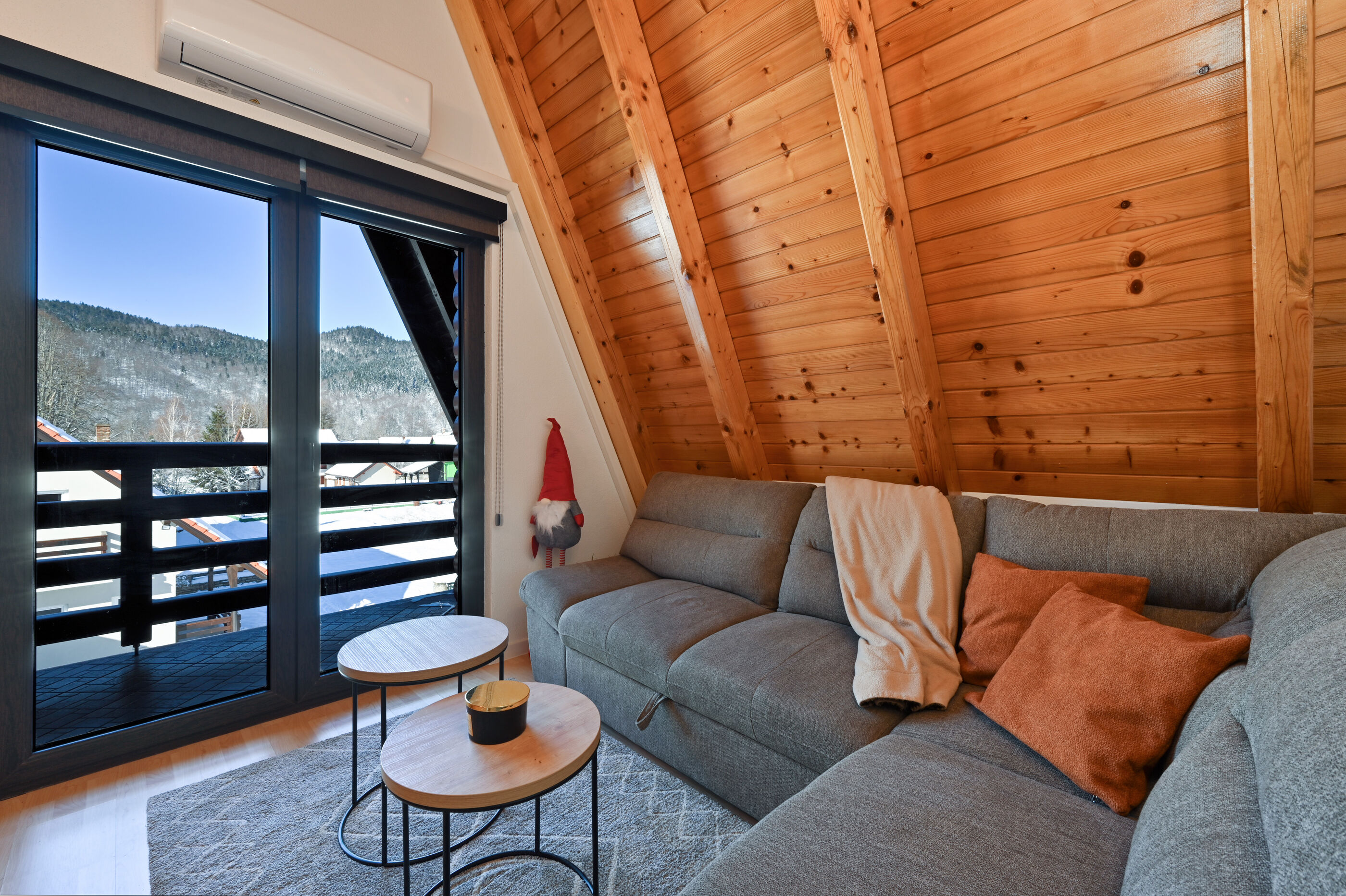 Apartments AVA 98651-A3