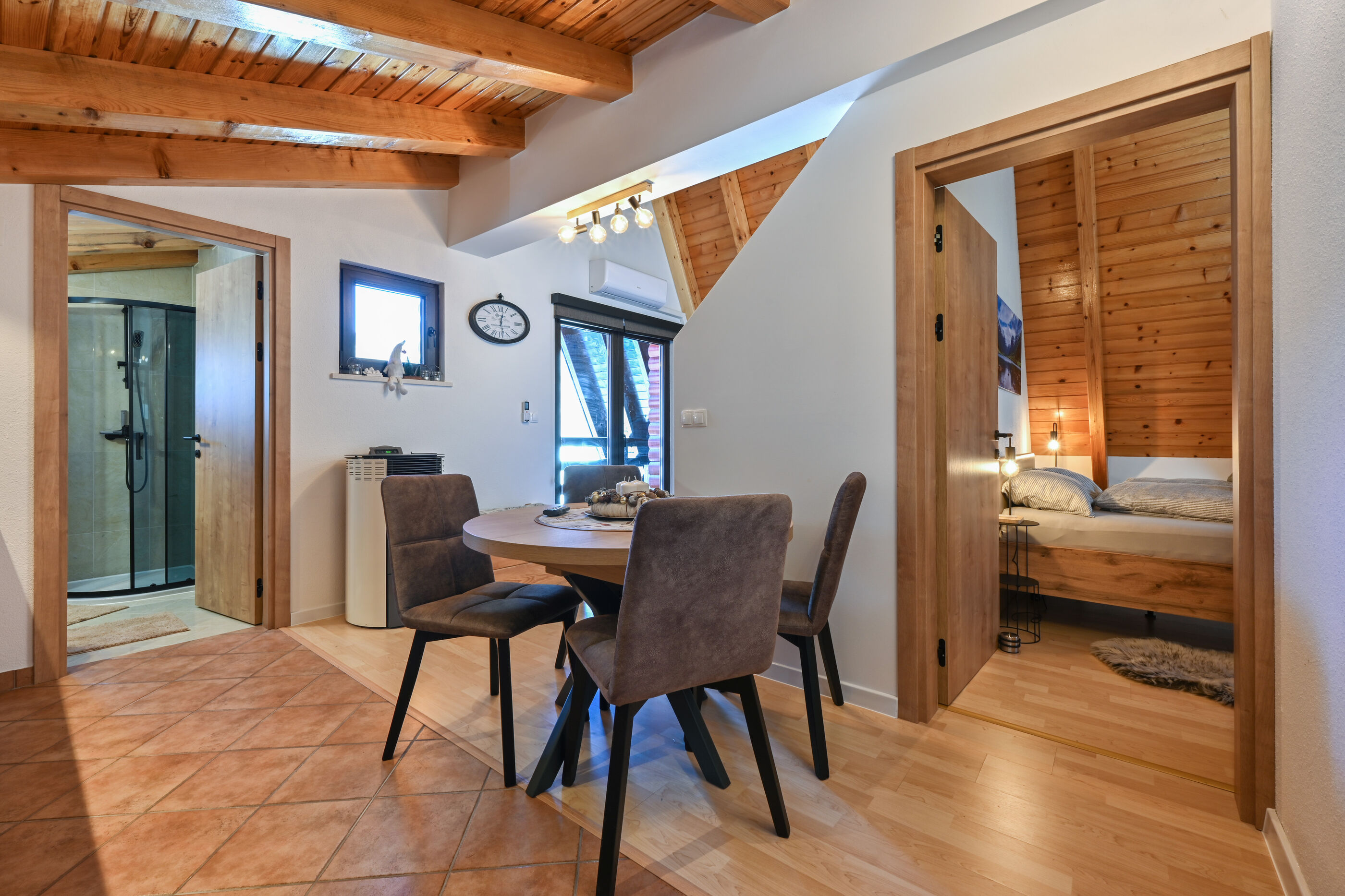 Apartments AVA 98651-A3