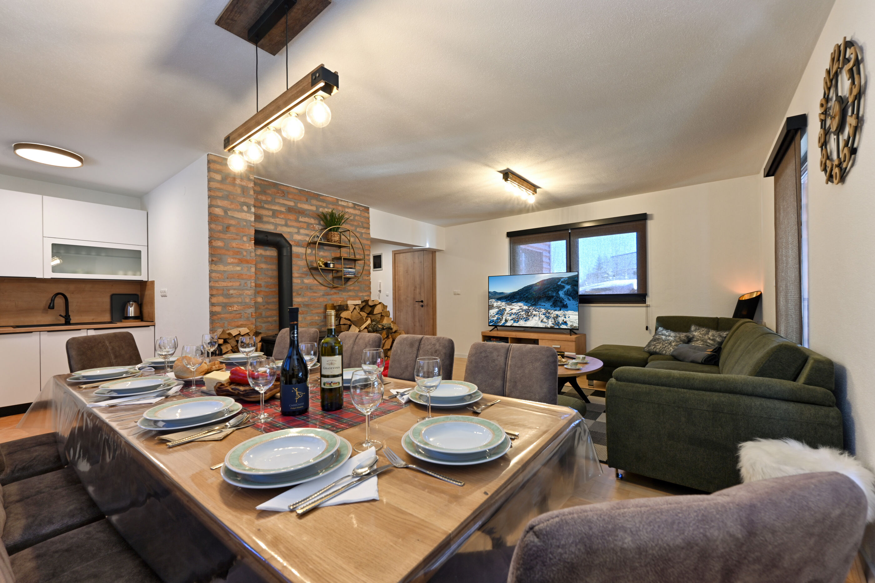 Apartments AVA 98651-A1