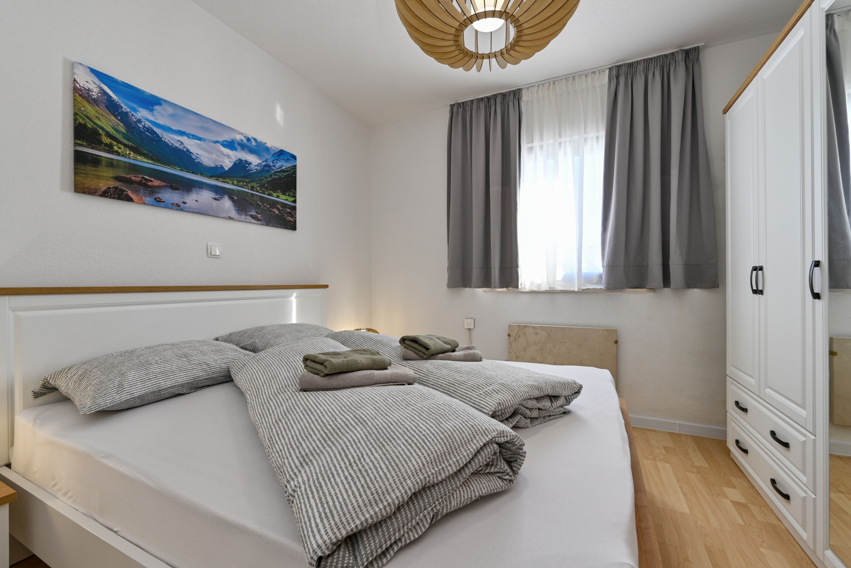 Apartments AVA 98651-A2
