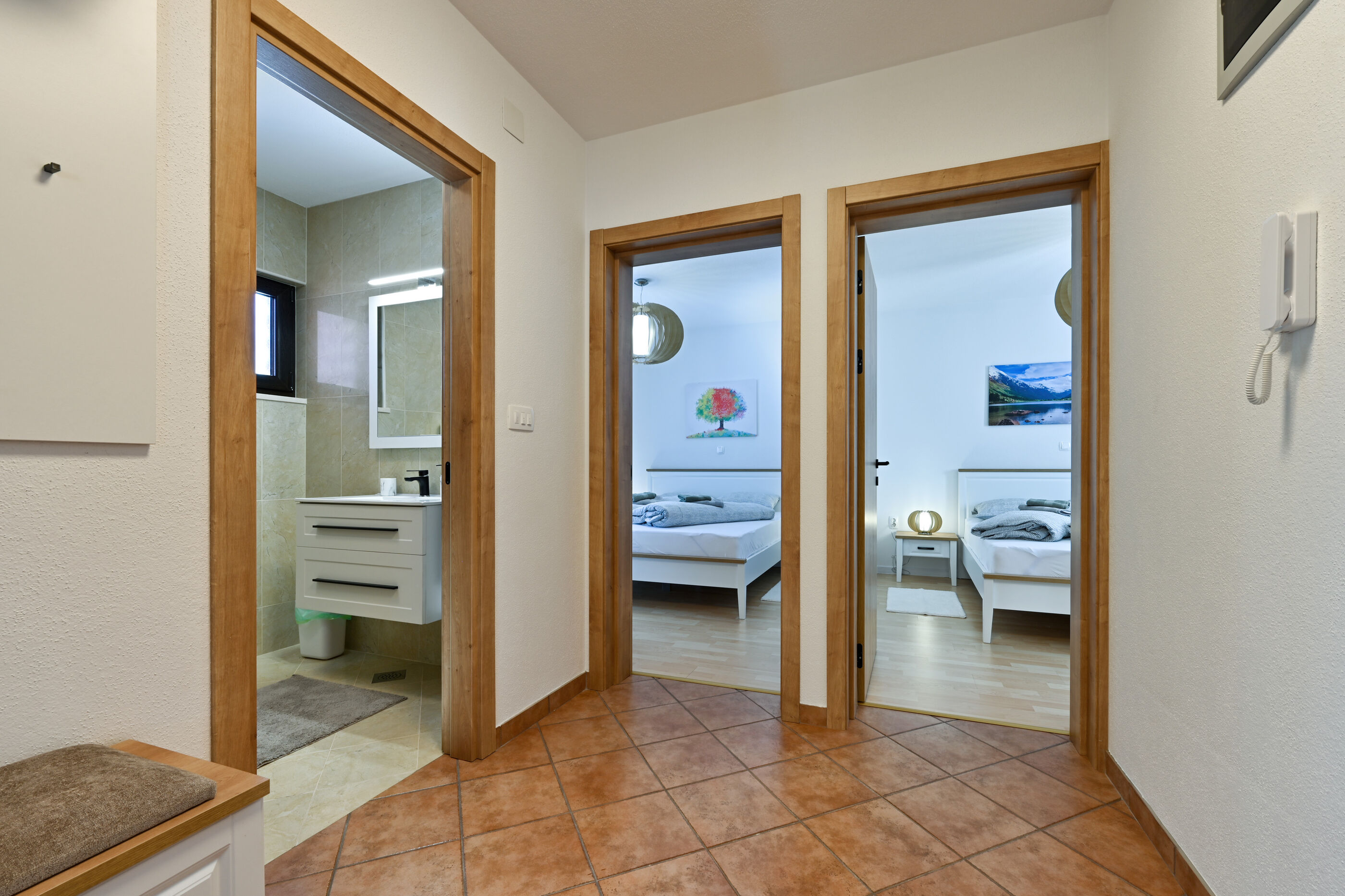 Apartments AVA 98651-A2