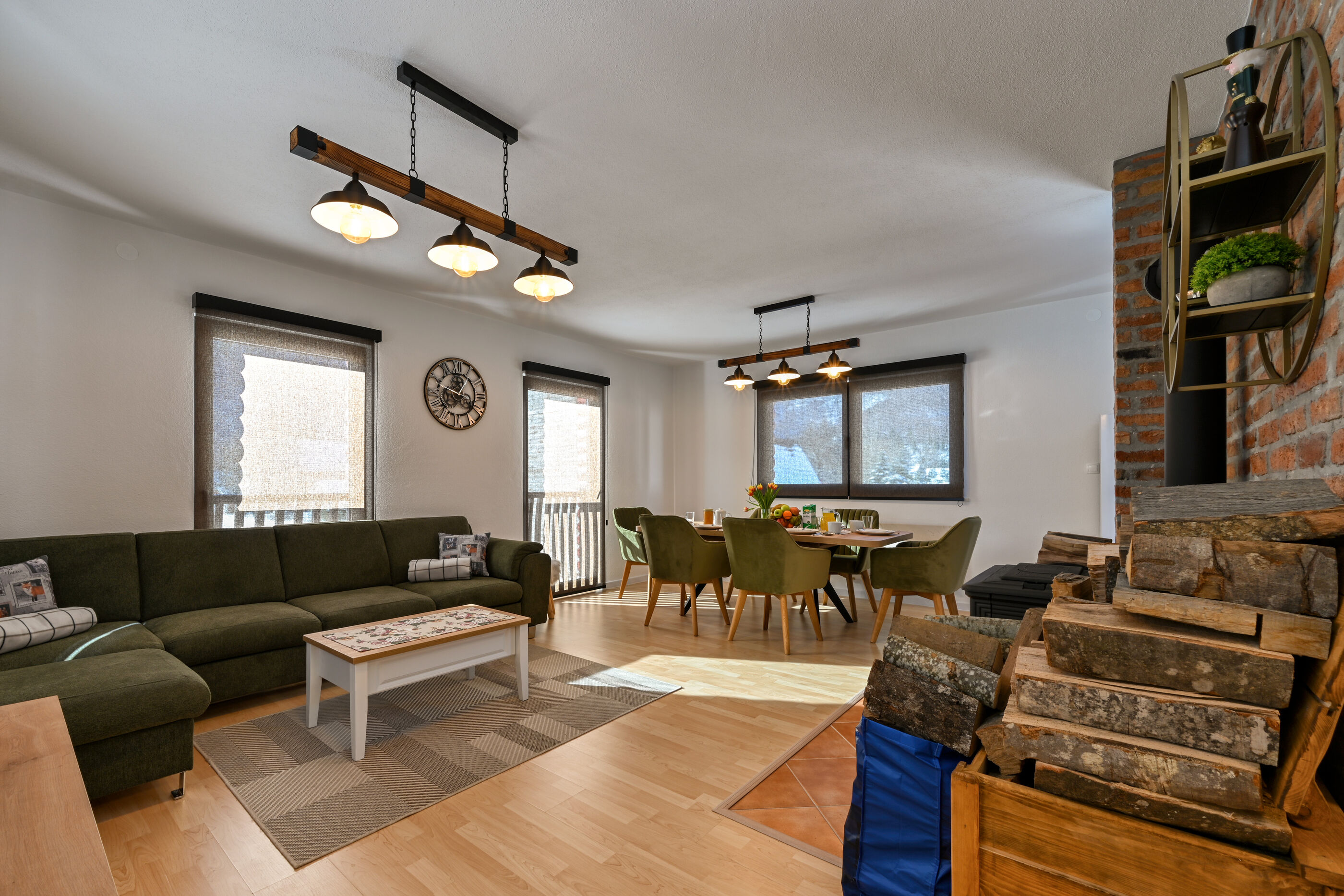 Apartments AVA 98651-A2