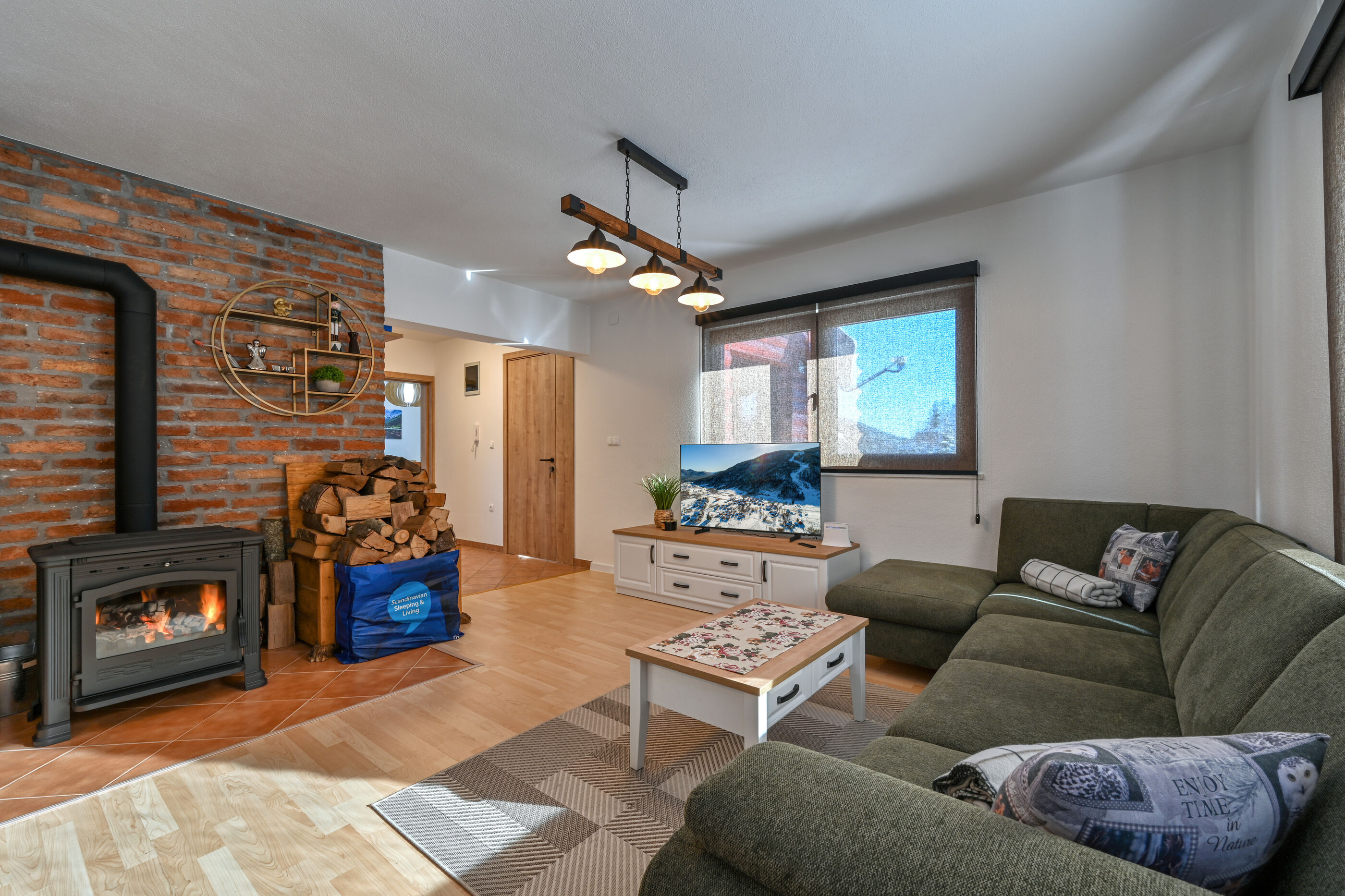 Apartments AVA 98651-A2