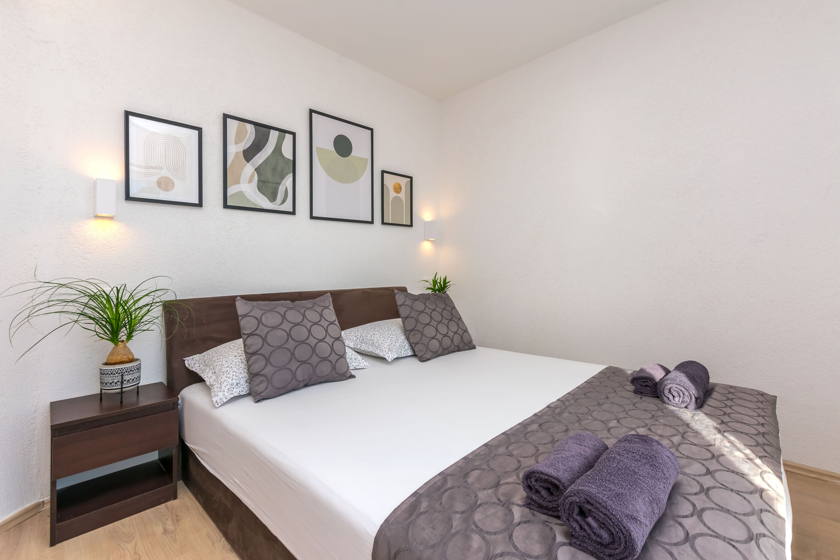 Apartments Mladen 12941-A3