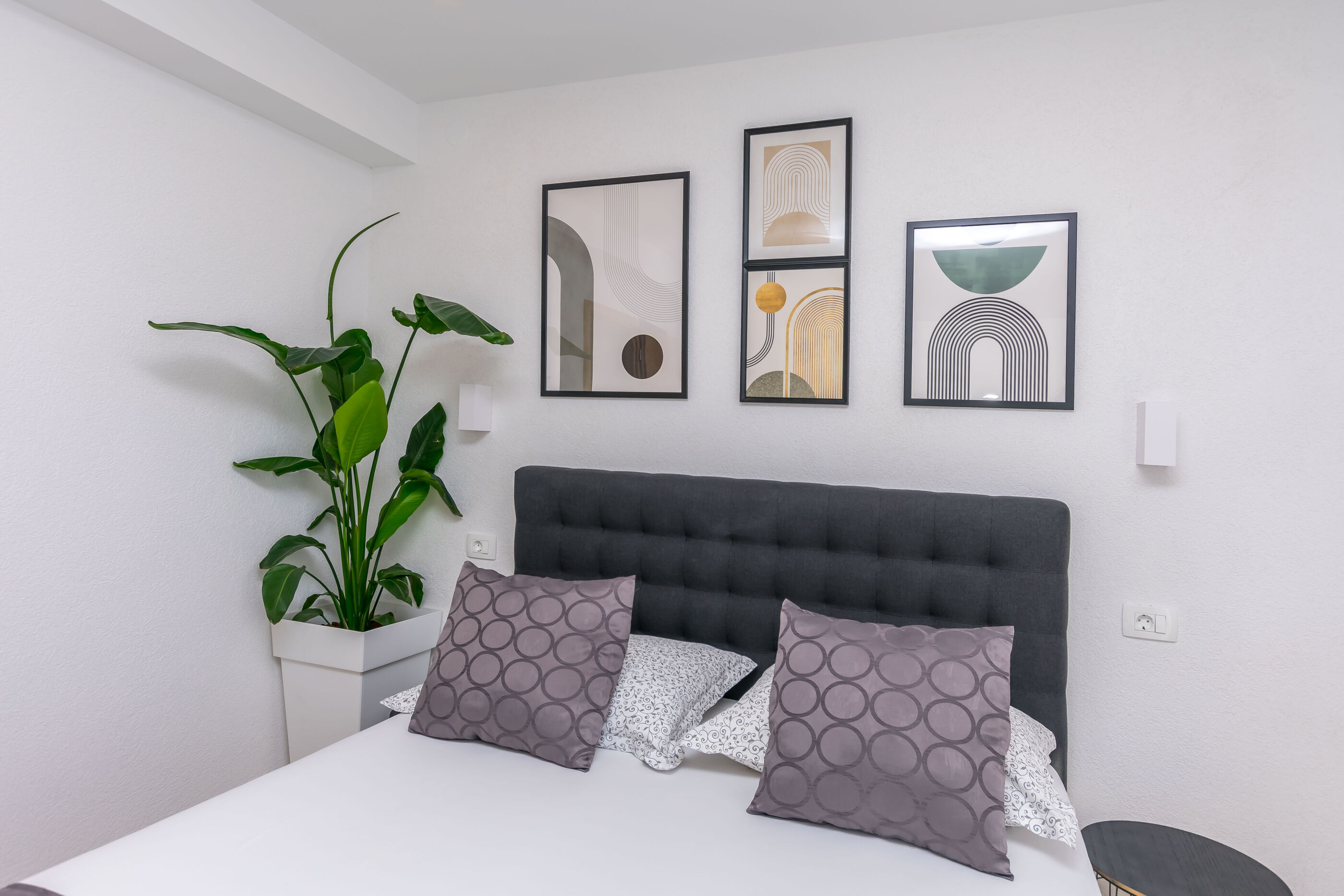 Apartments Mladen 12941-A3