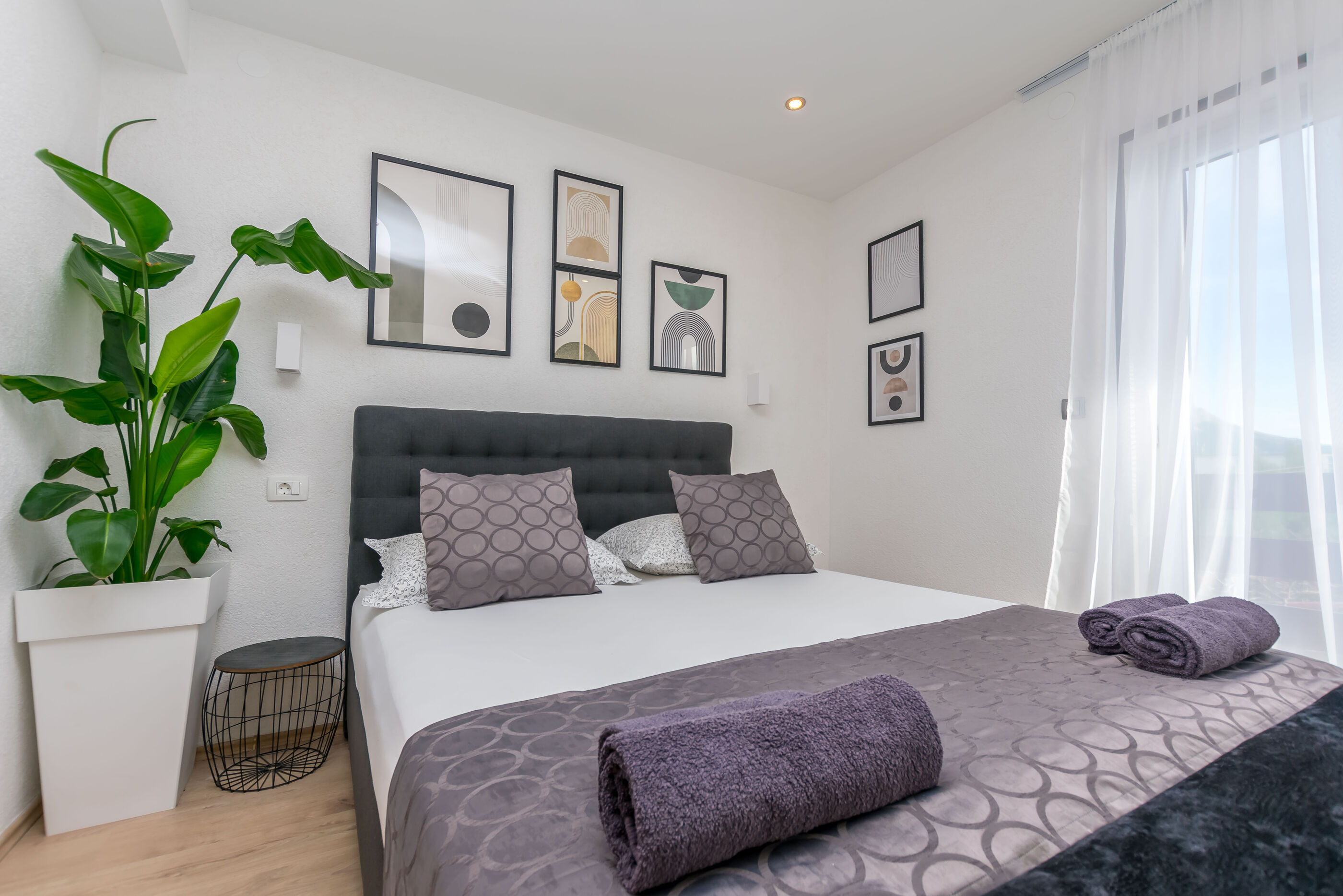 Apartments Mladen 12941-A3
