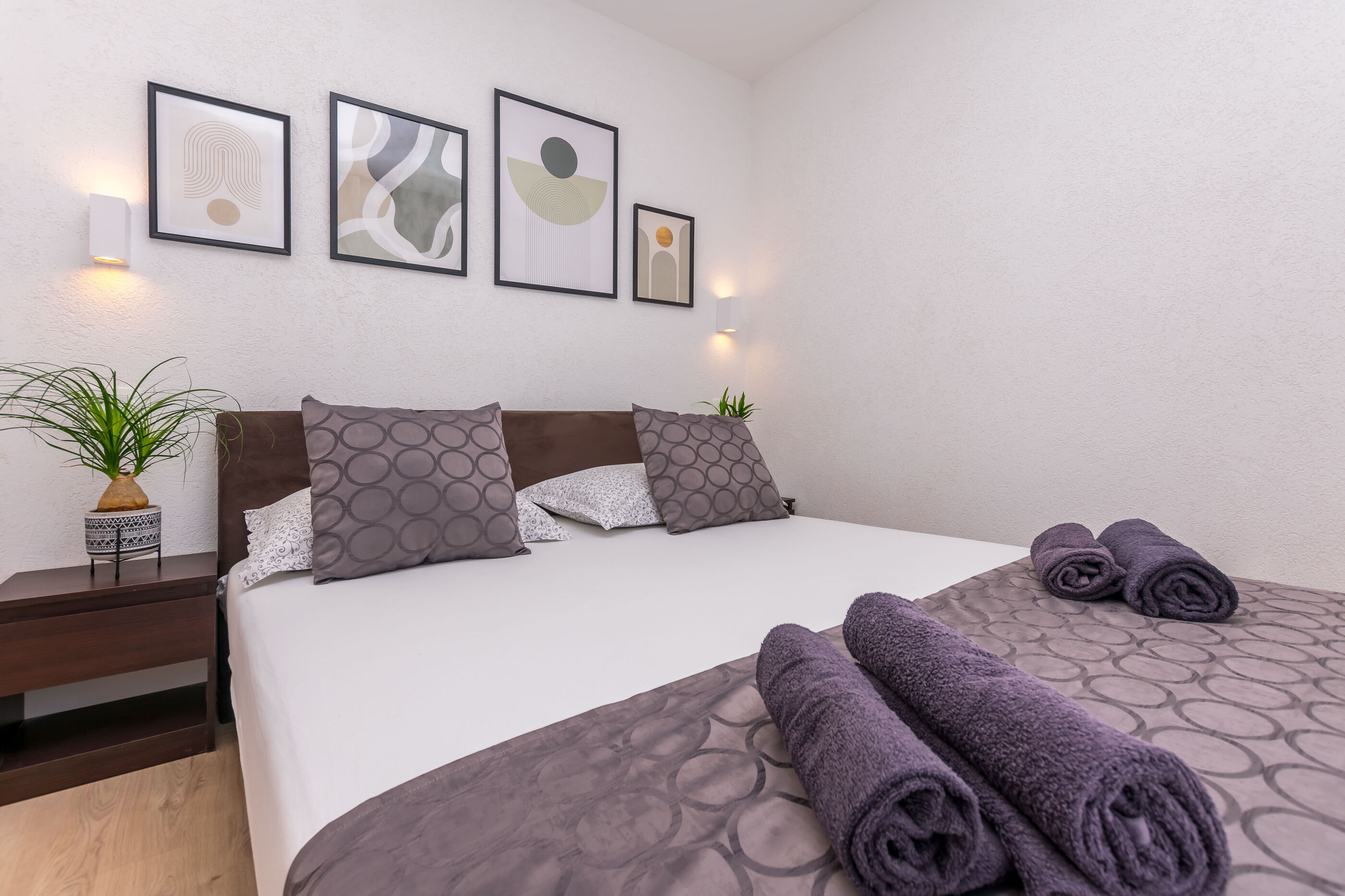 Apartments Mladen 12941-A3