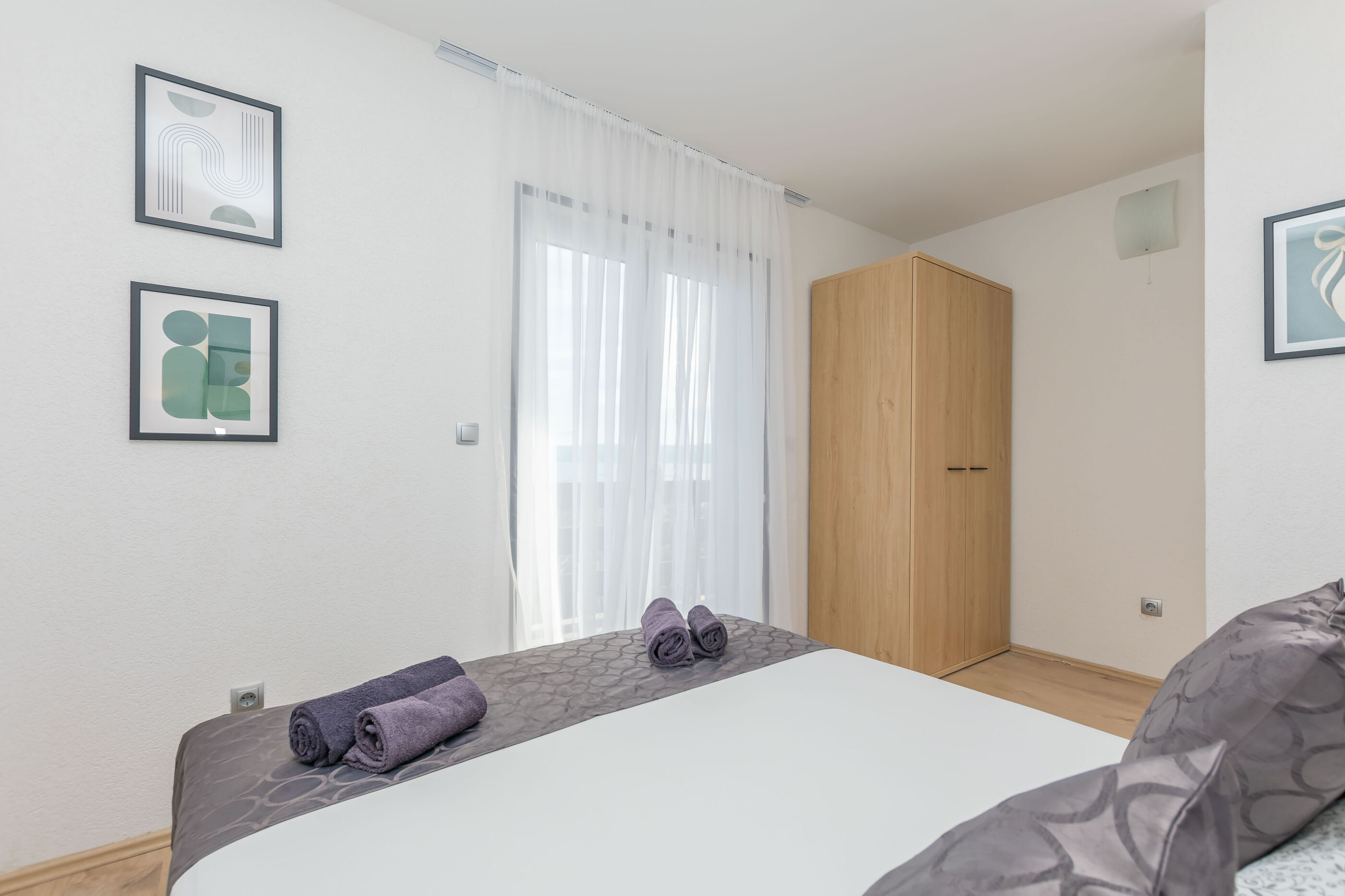 Apartments Mladen 12941-A3