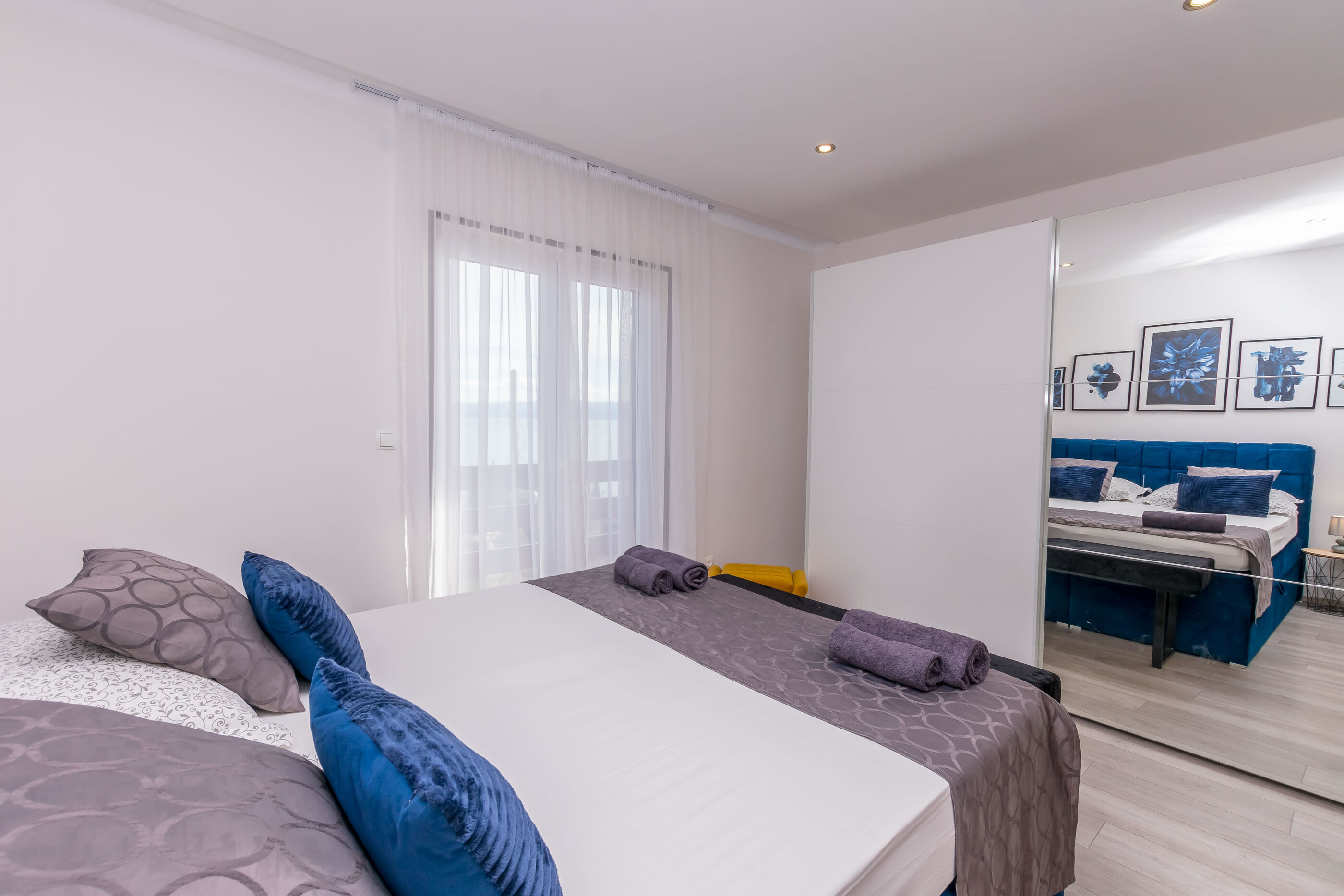Apartments Mladen 12941-A2