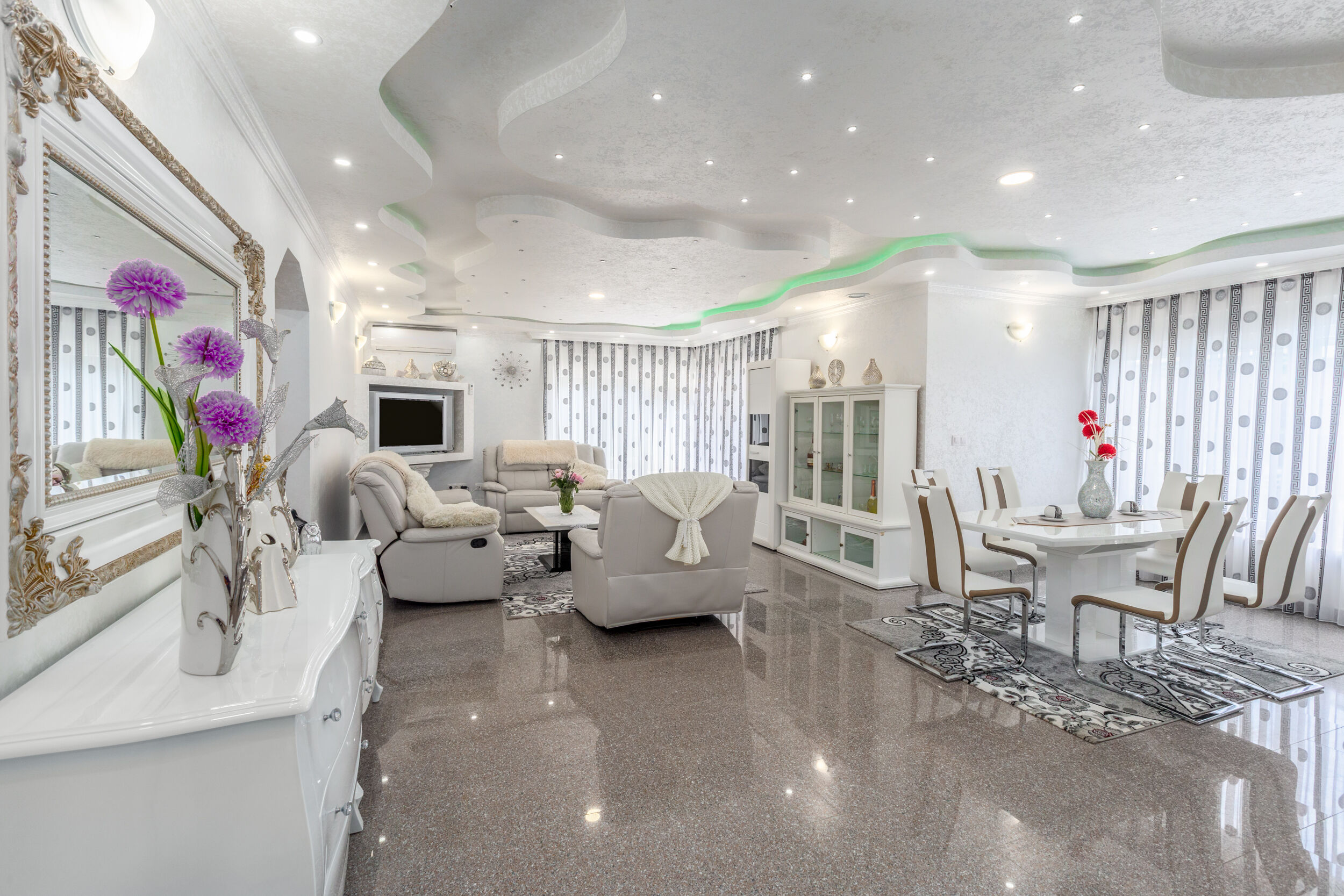 Villa Bianca s bazenom 63716-K1