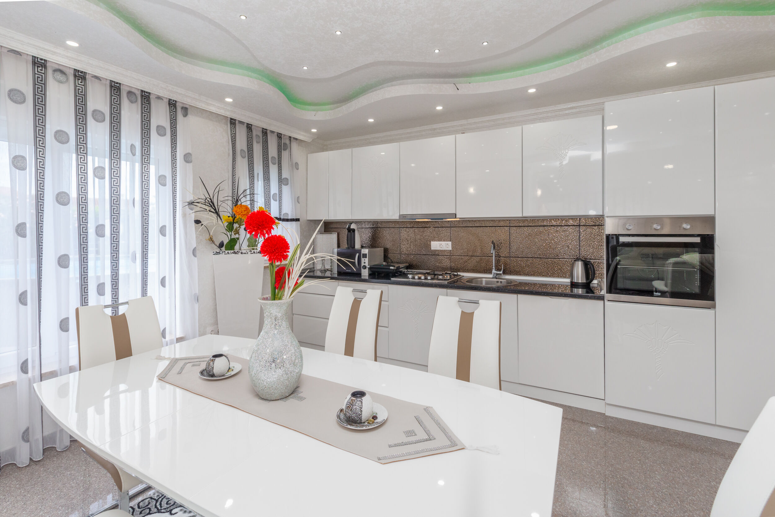 Villa Bianca s bazenom 63716-K1