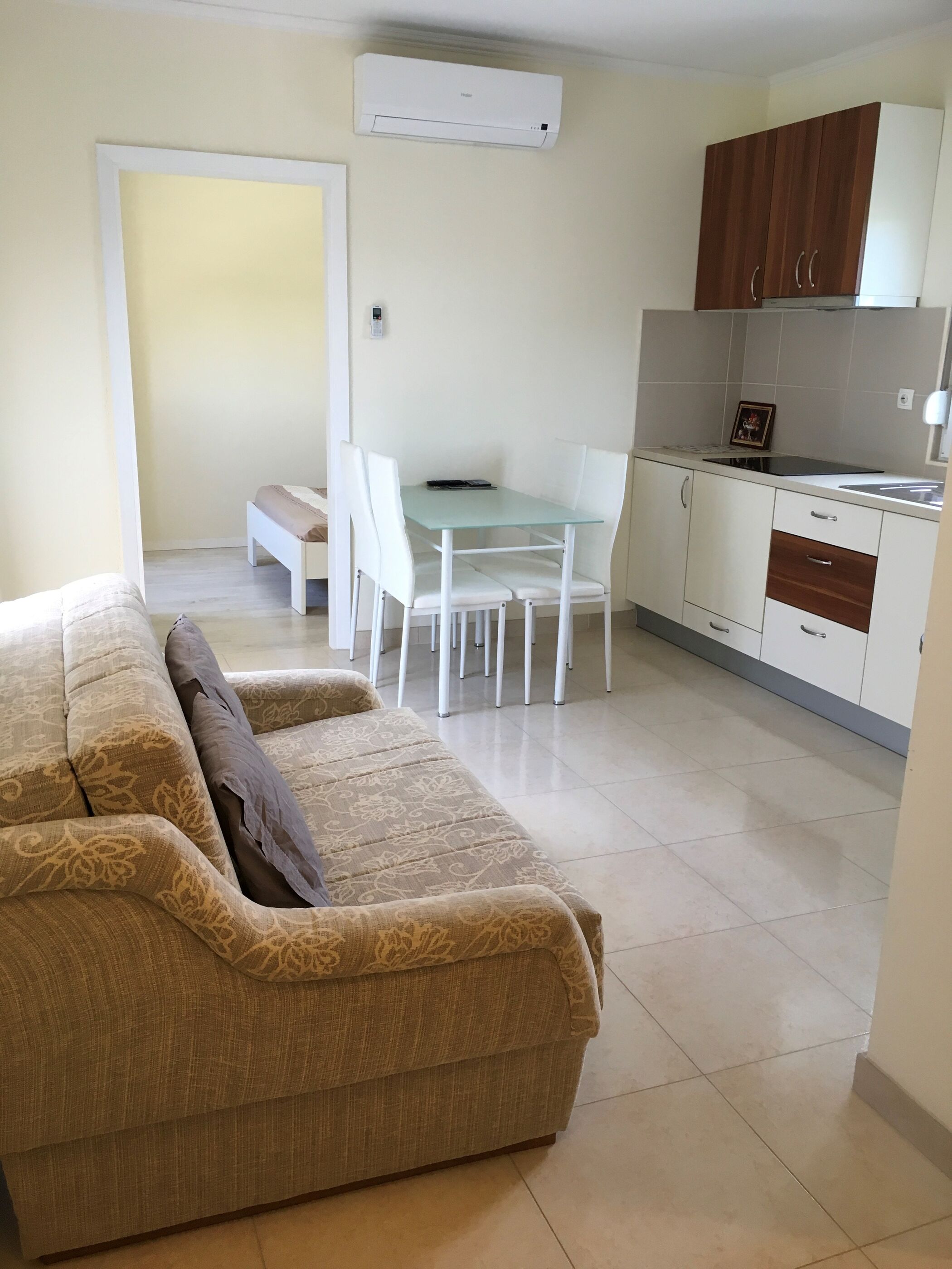 Apartments Lipovica 98771-A3