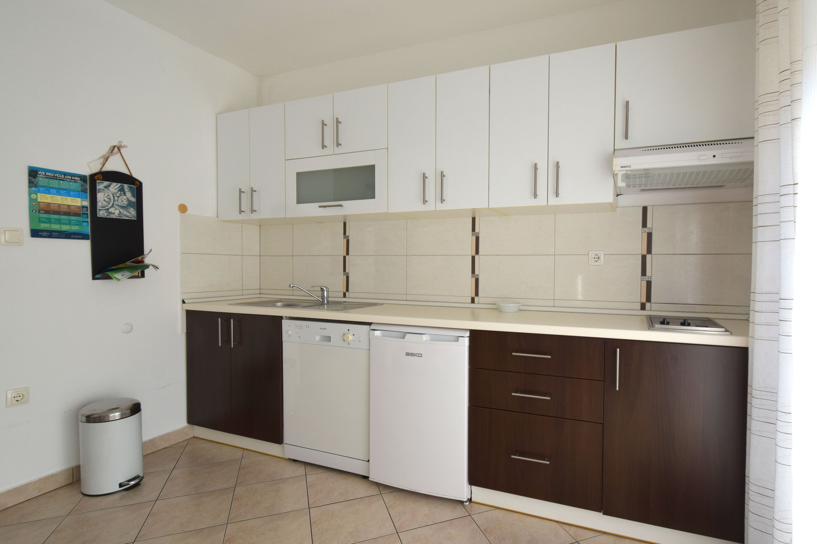 Apartments Mikec 12281-A2