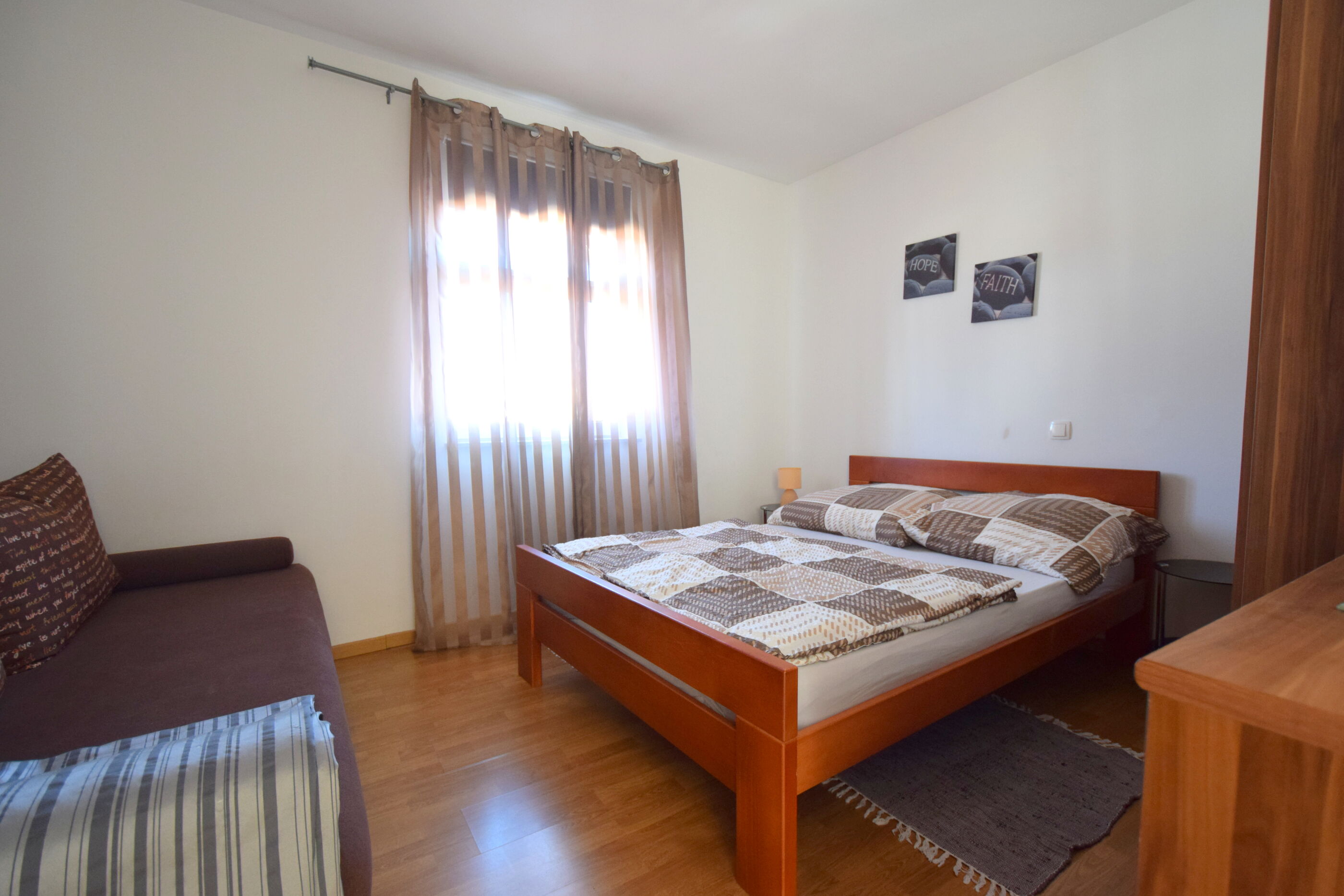 Apartments Mikec 12281-A2