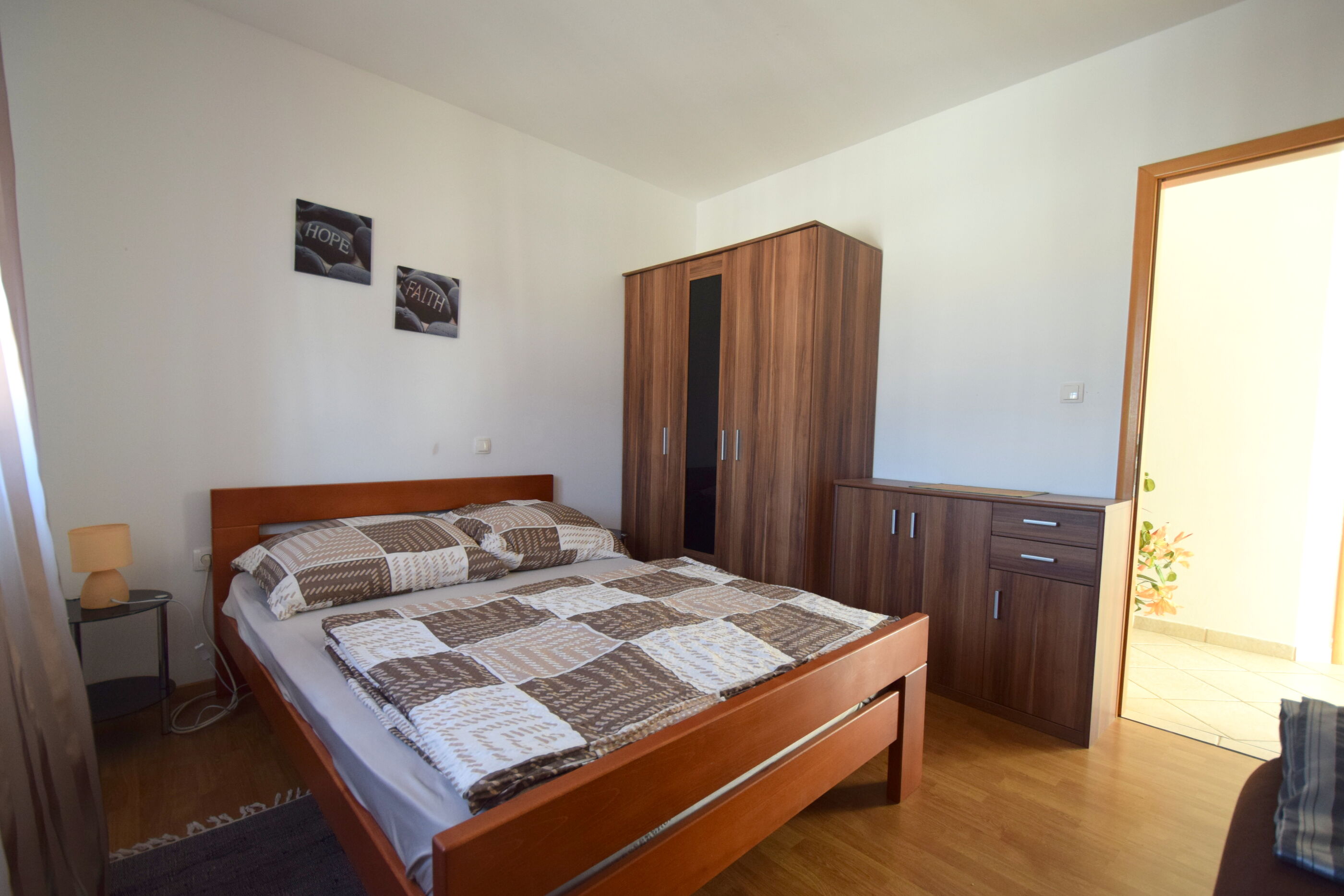 Apartments Mikec 12281-A2