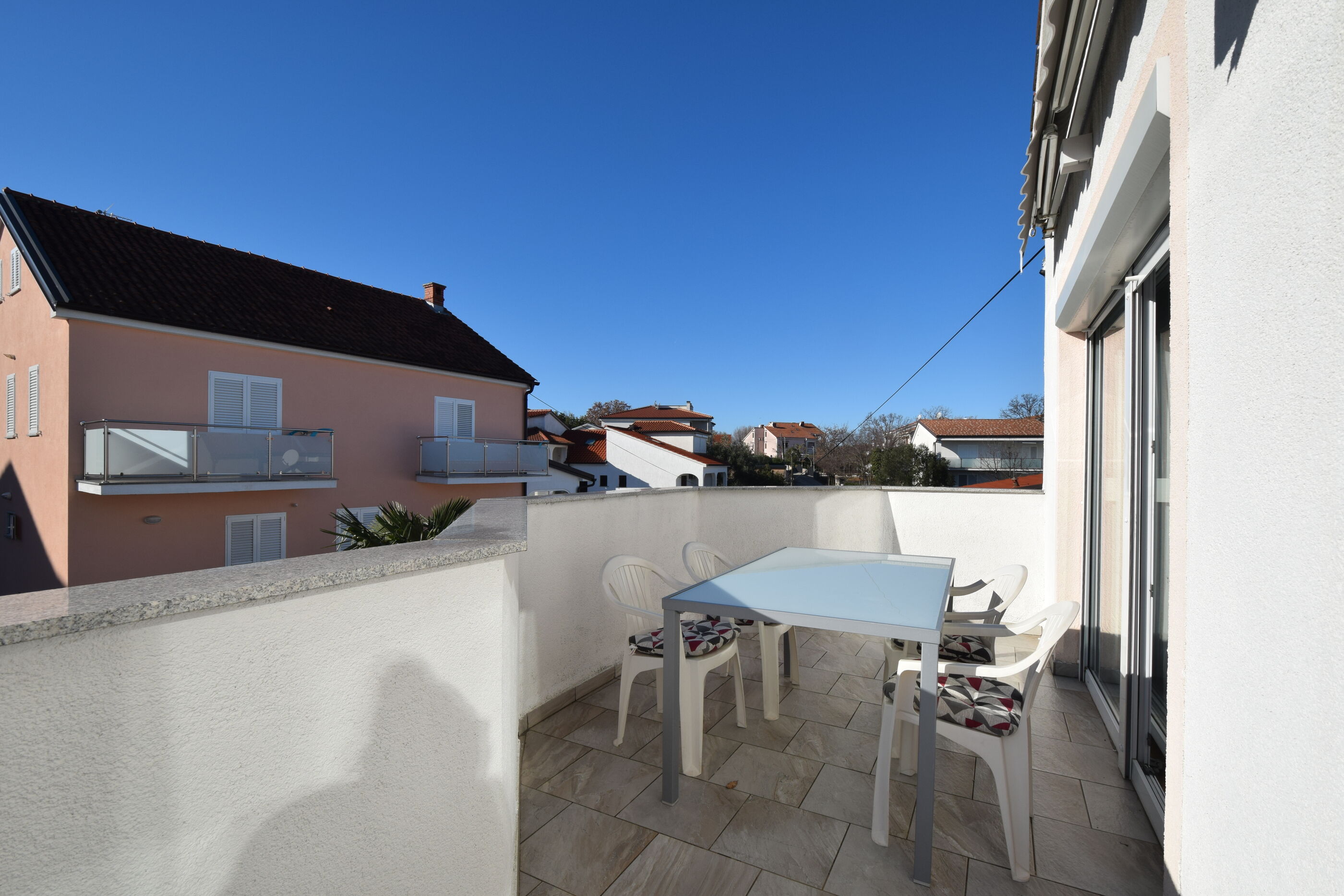 Apartments Mikec 12281-A2