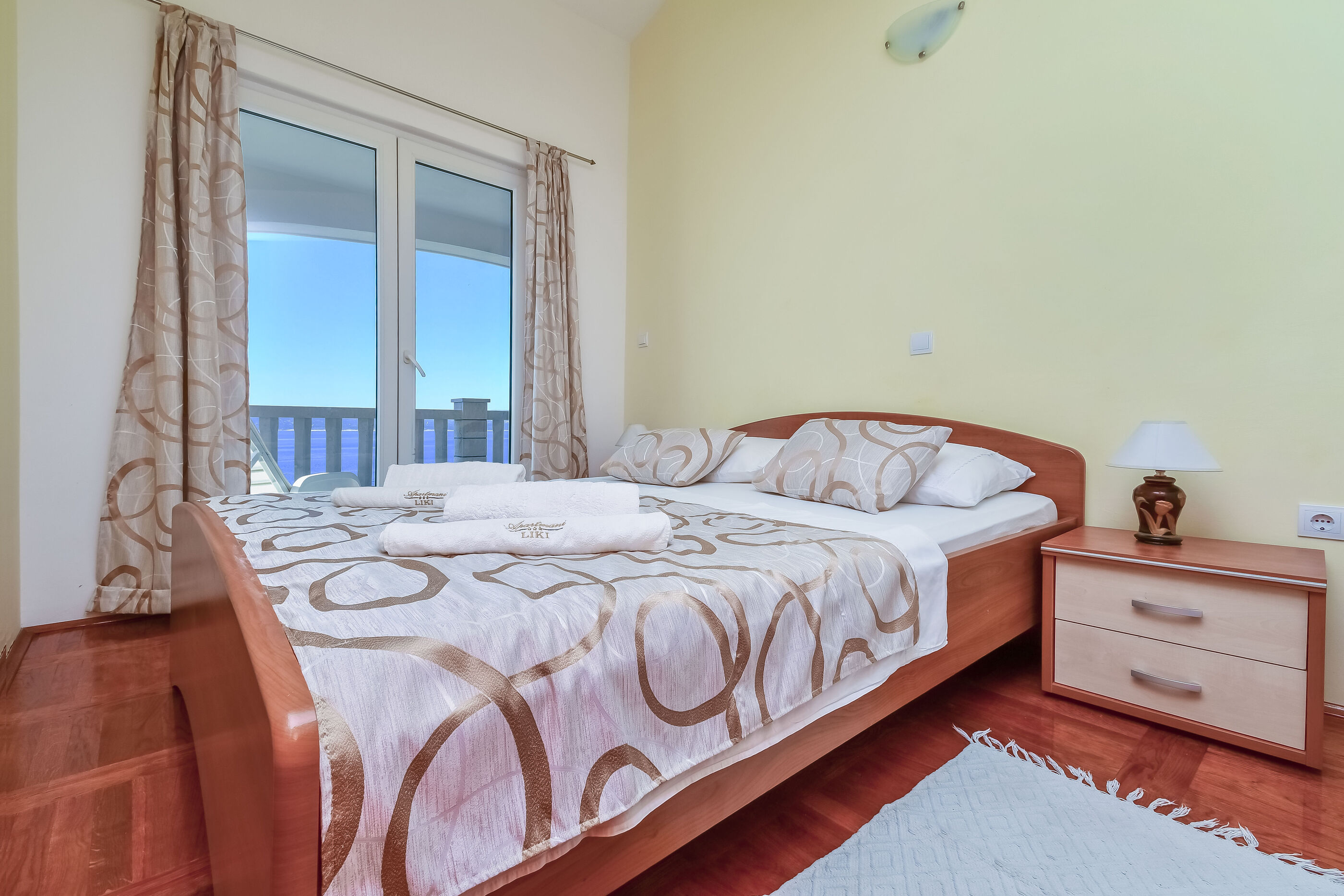 Apartments Bogdan 35311-A3