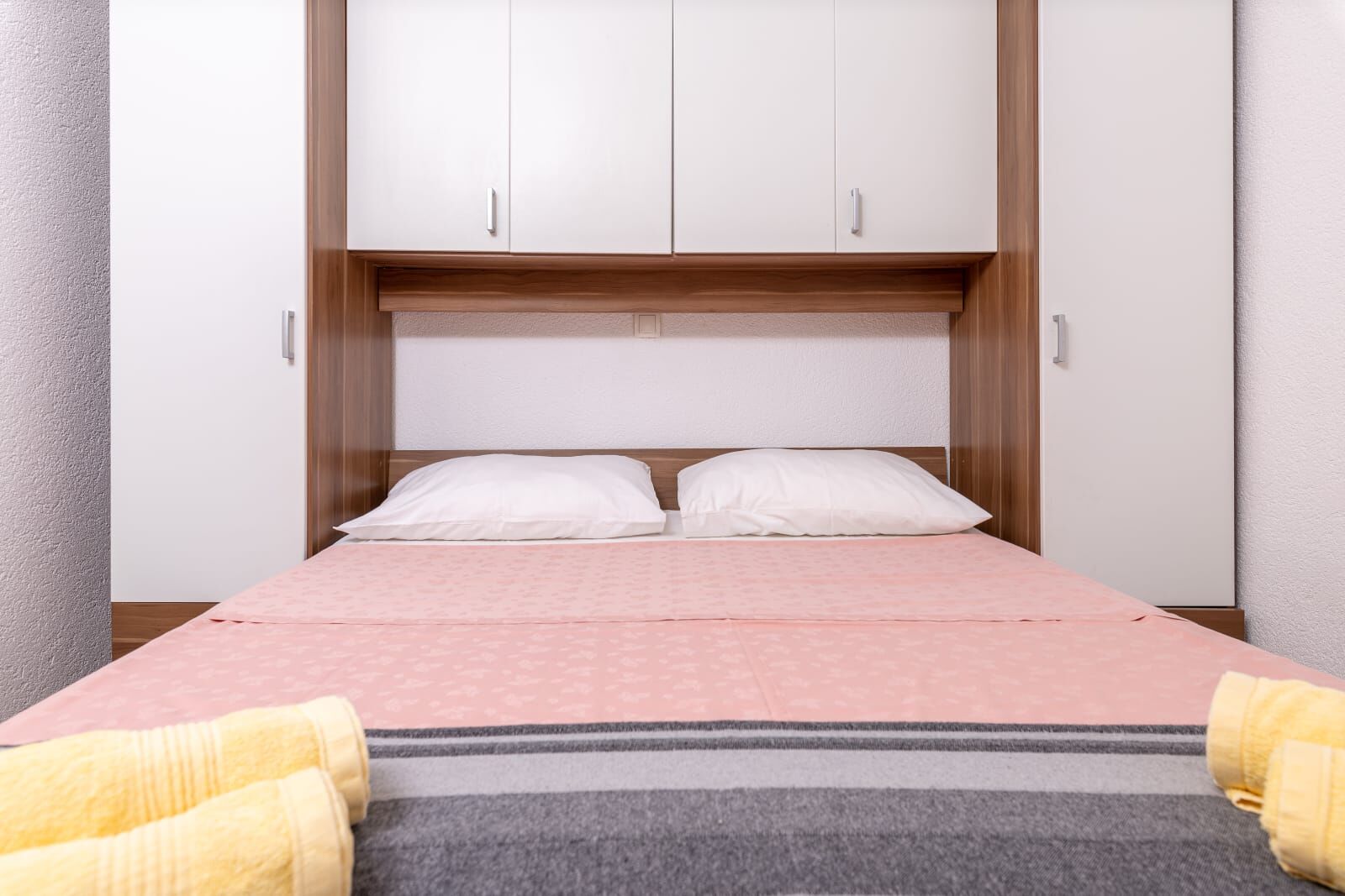 Apartments Serzane 98861-A4