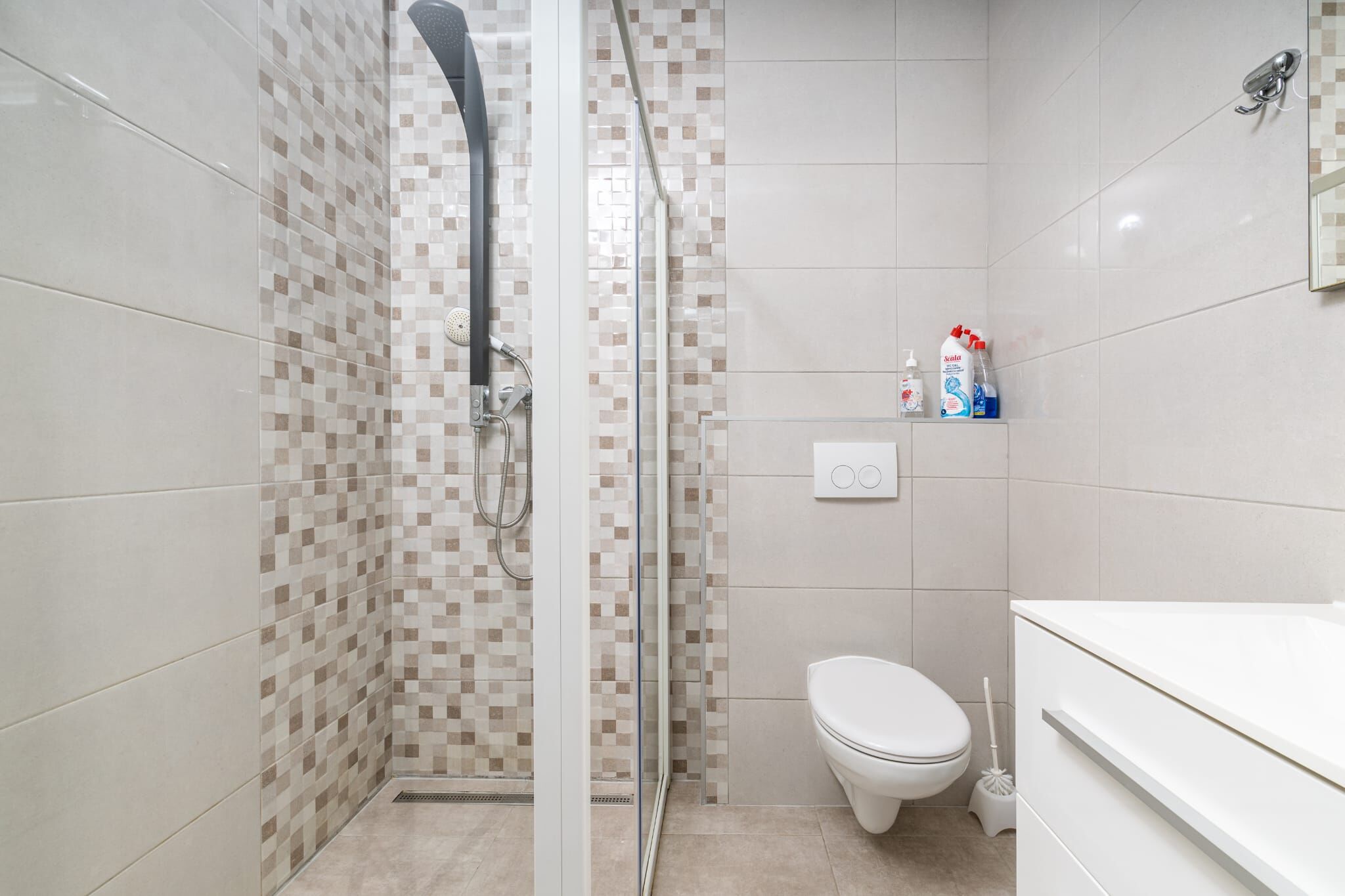 Apartments Serzane 98861-A6