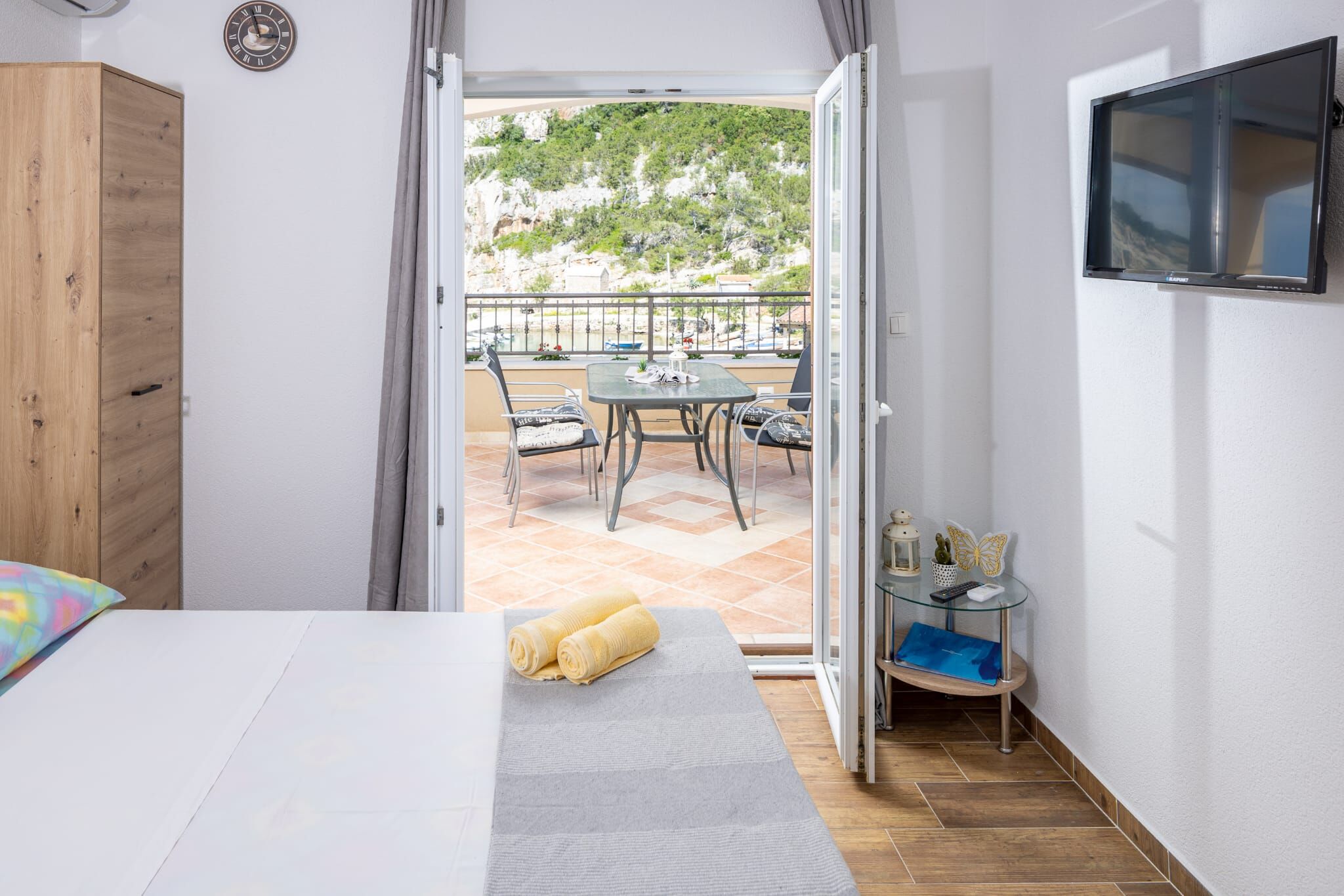 Apartments Serzane 98861-A6