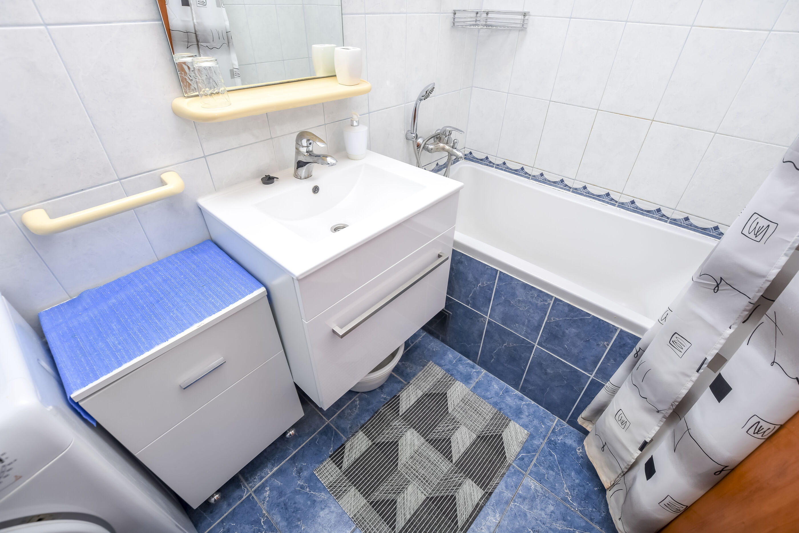 Apartments Vladimir 40483-A2