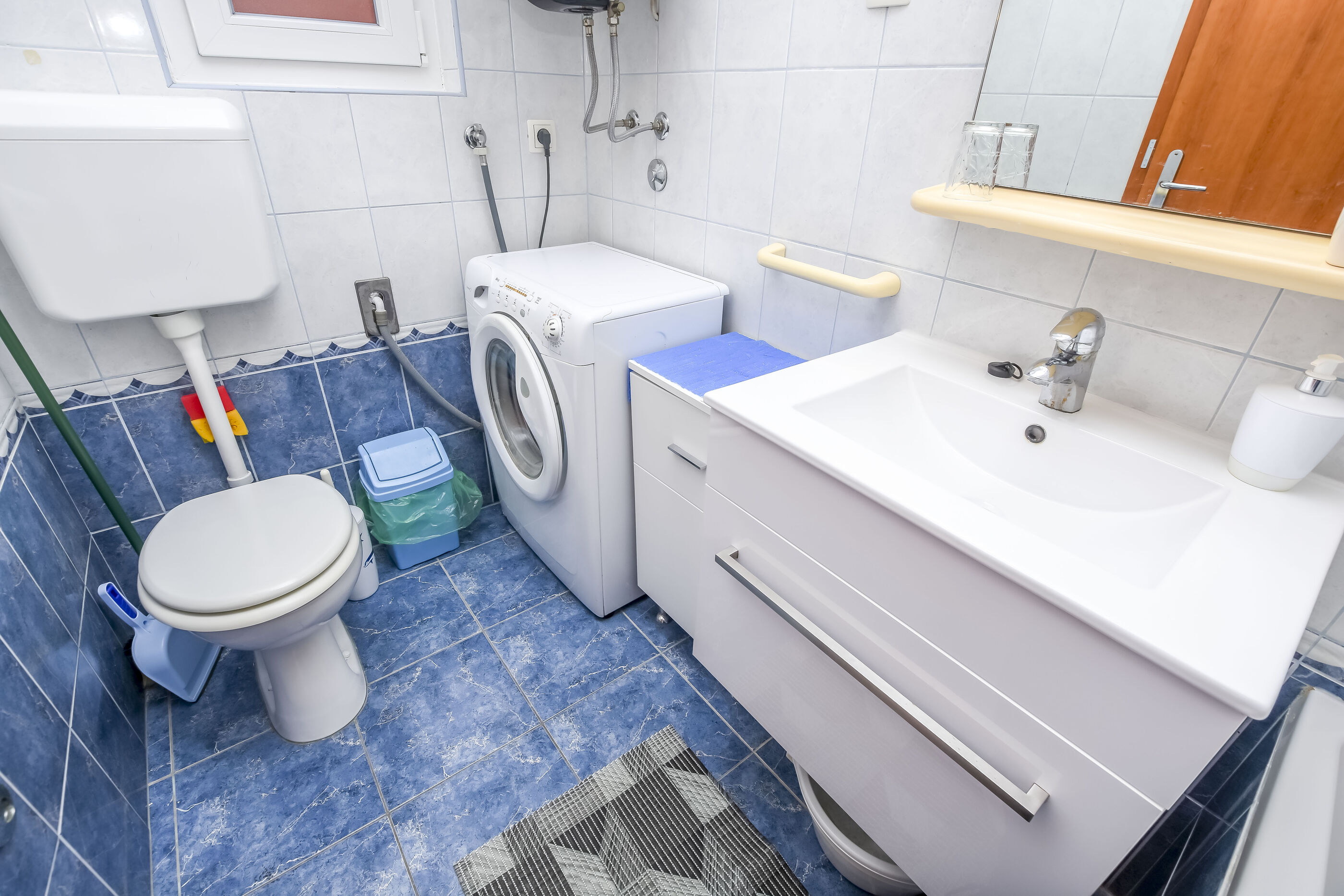 Apartments Vladimir 40483-A2