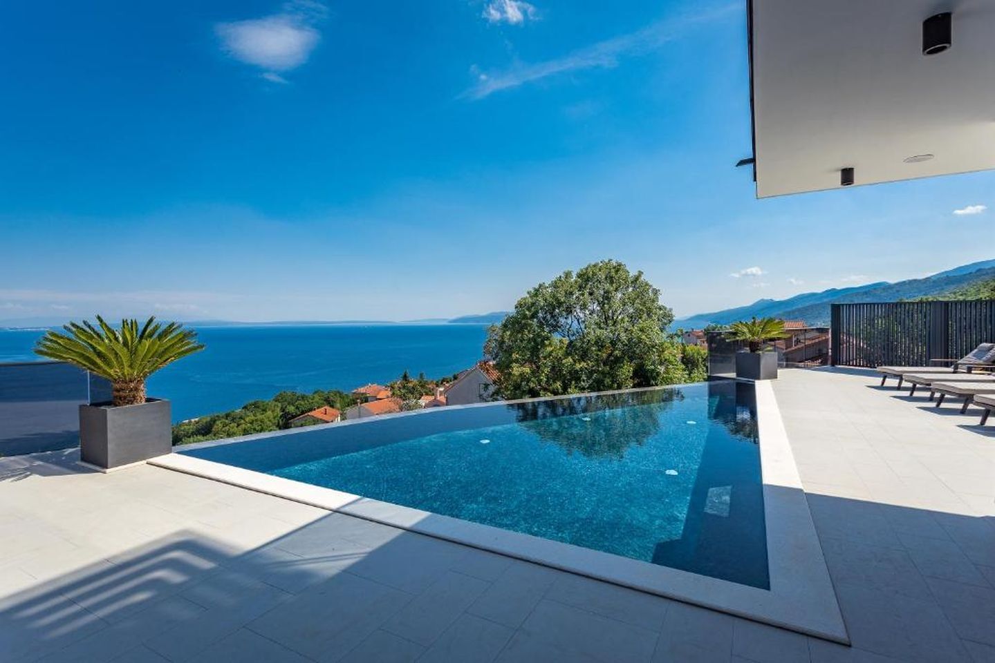 Photo of Villa Platinium