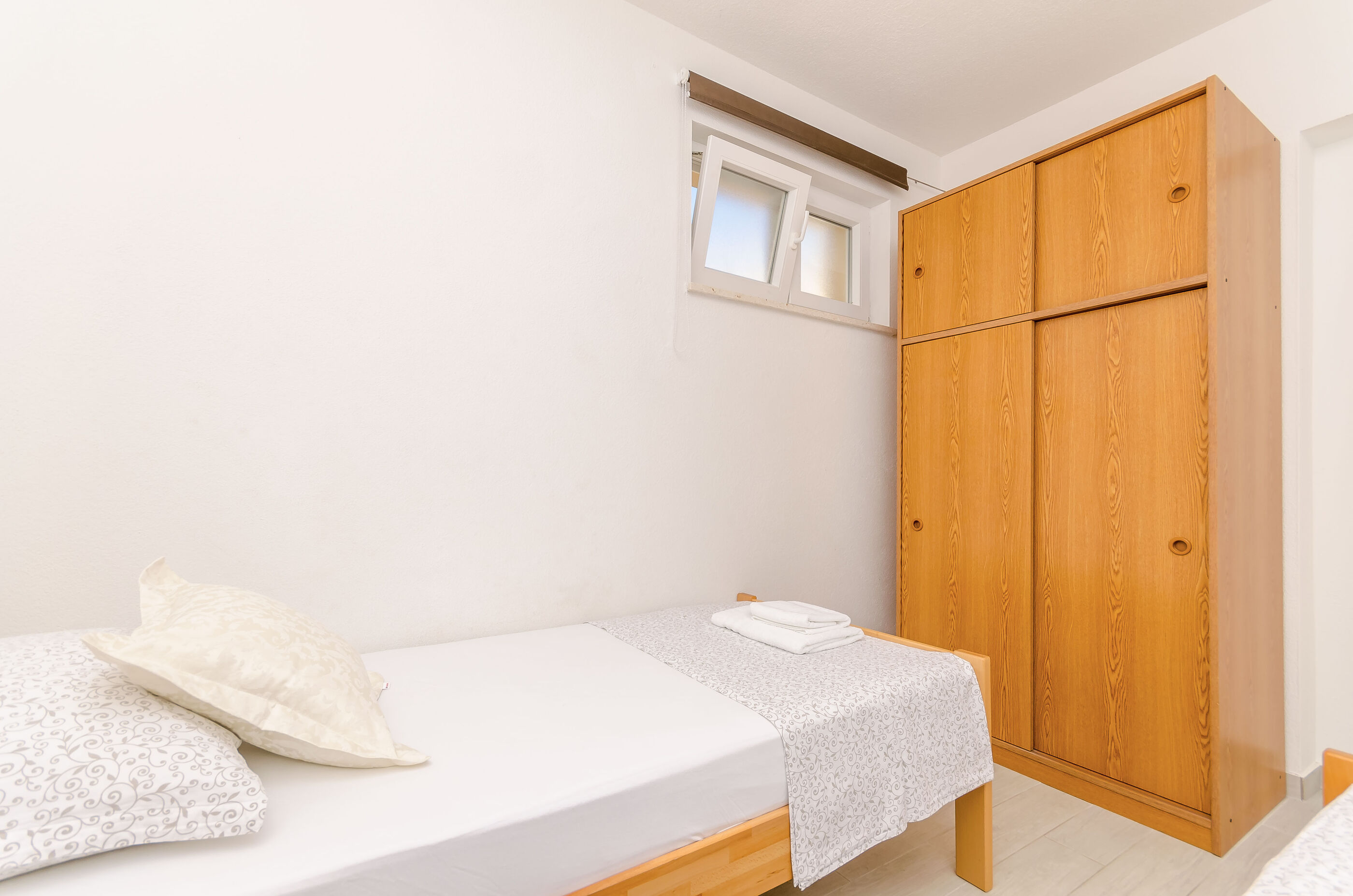 Apartments Toni 50091-A1