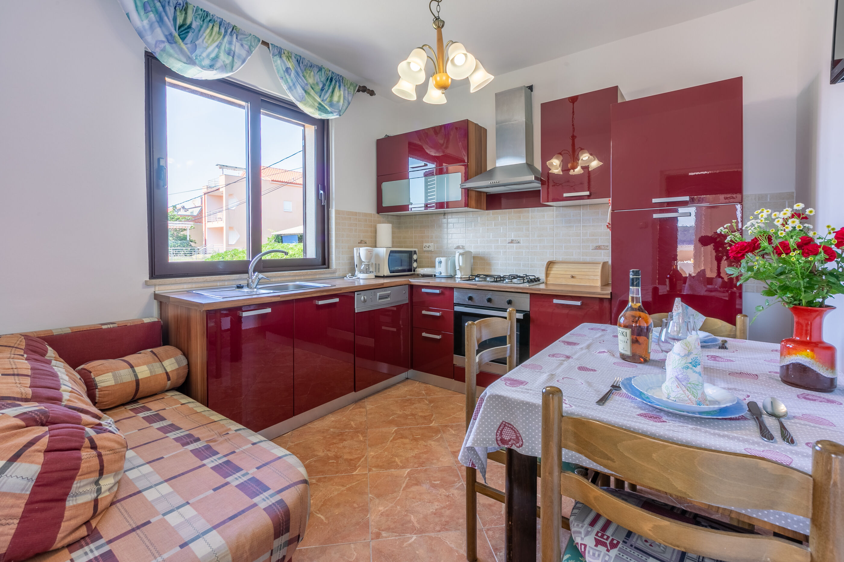 Apartments Ljiljana 65671-A1