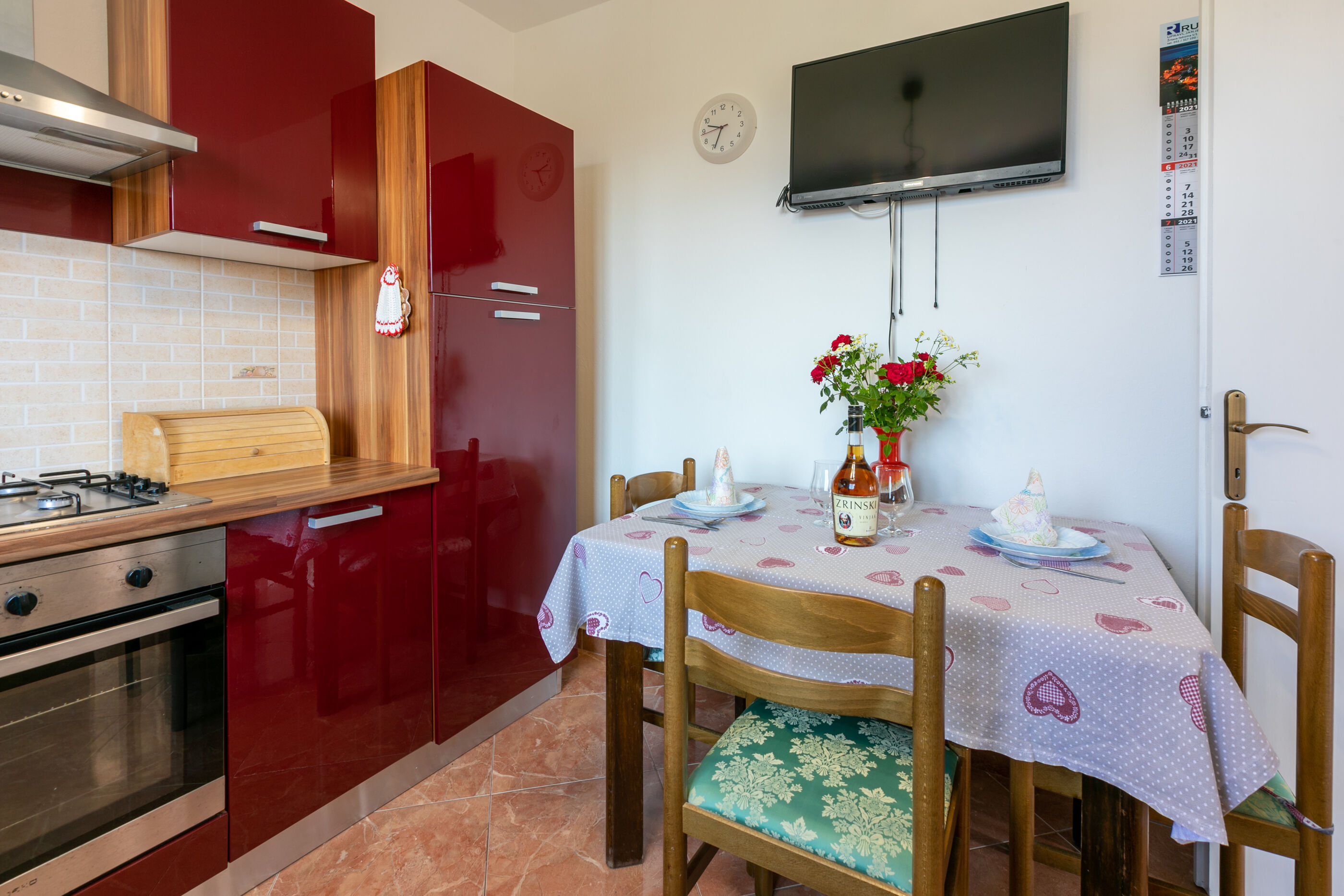 Apartments Ljiljana 65671-A1
