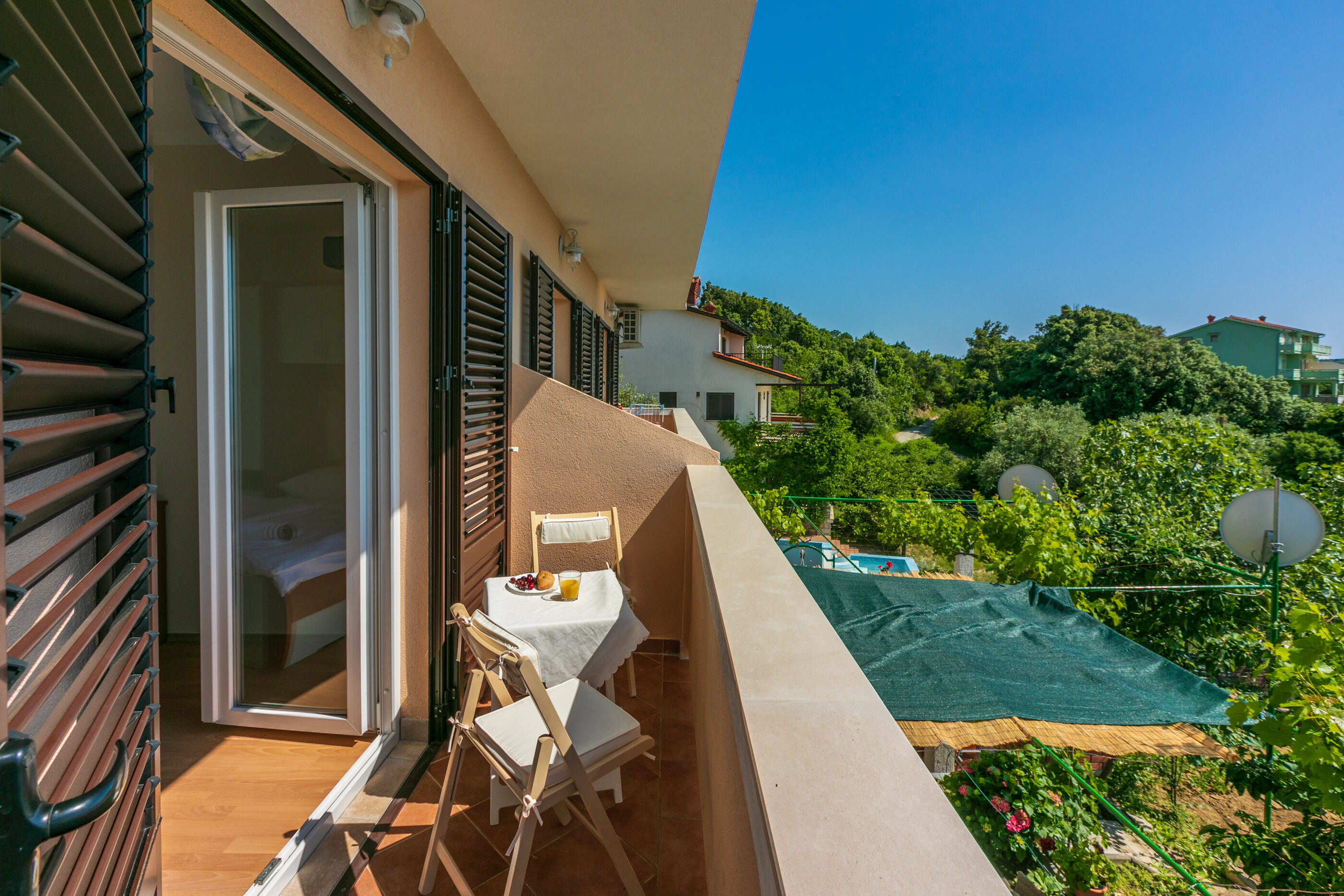 Apartments Ljiljana 65671-A1