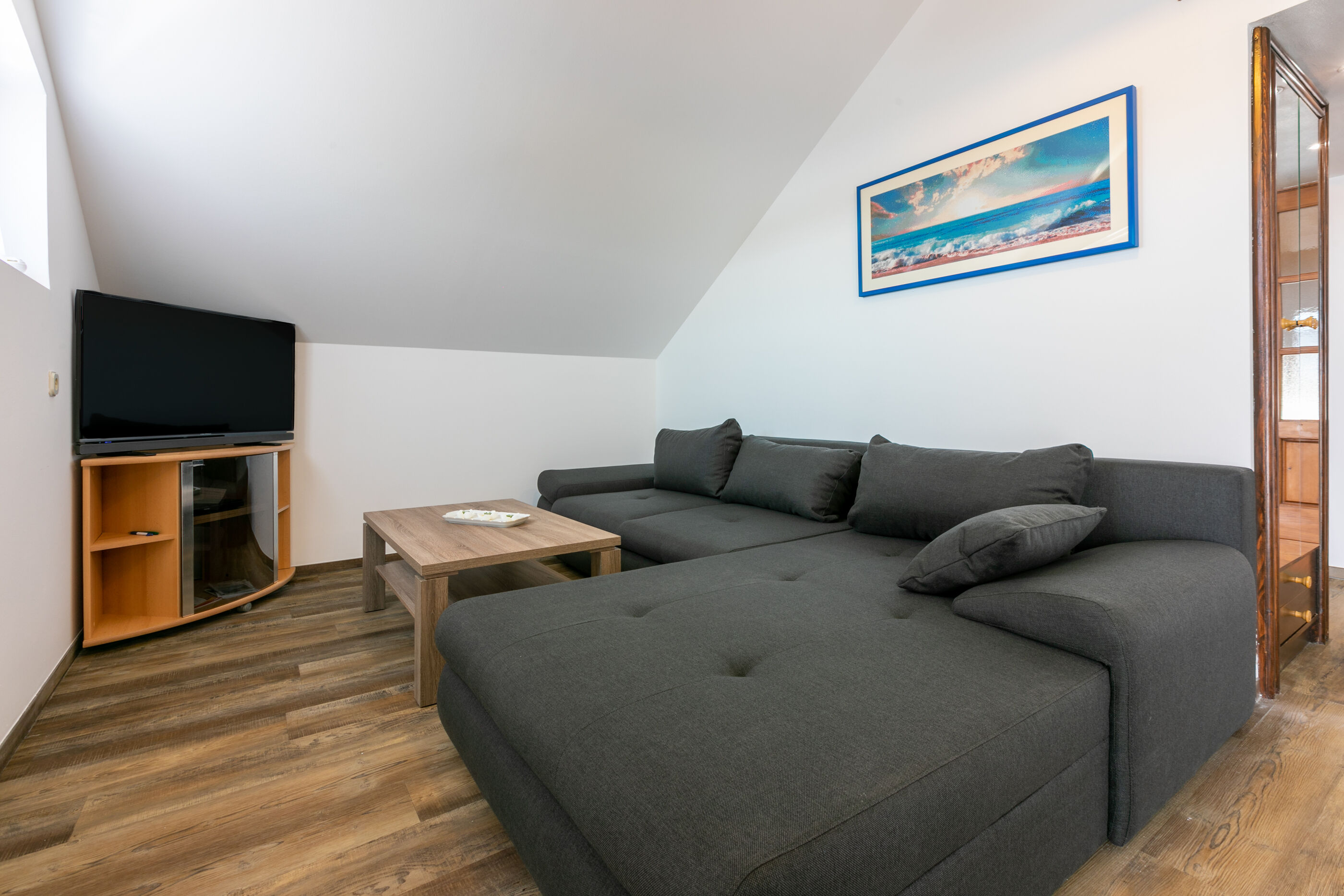 Apartments Ljiljana 65671-A3
