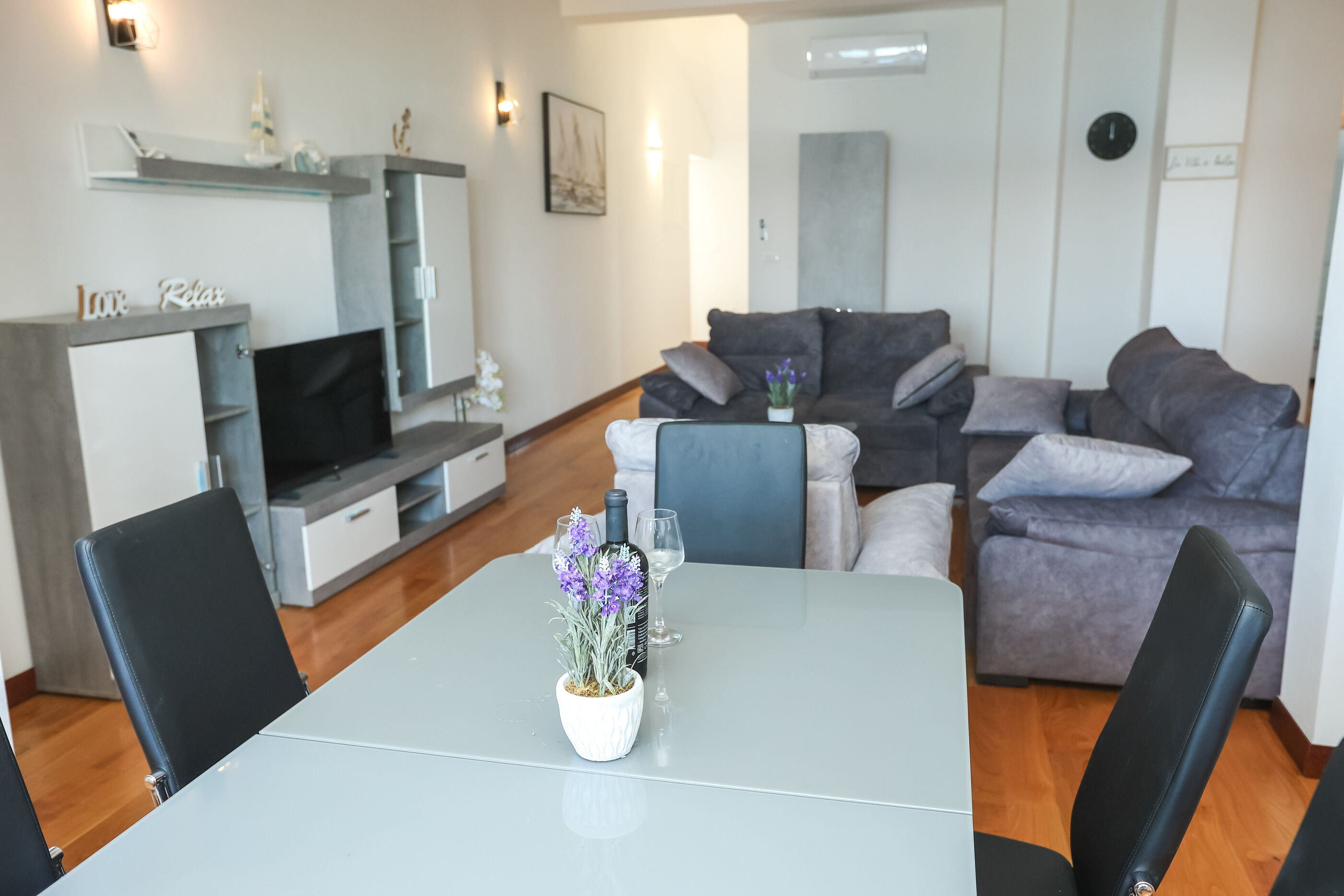 Apartments Seafront 77861-A1