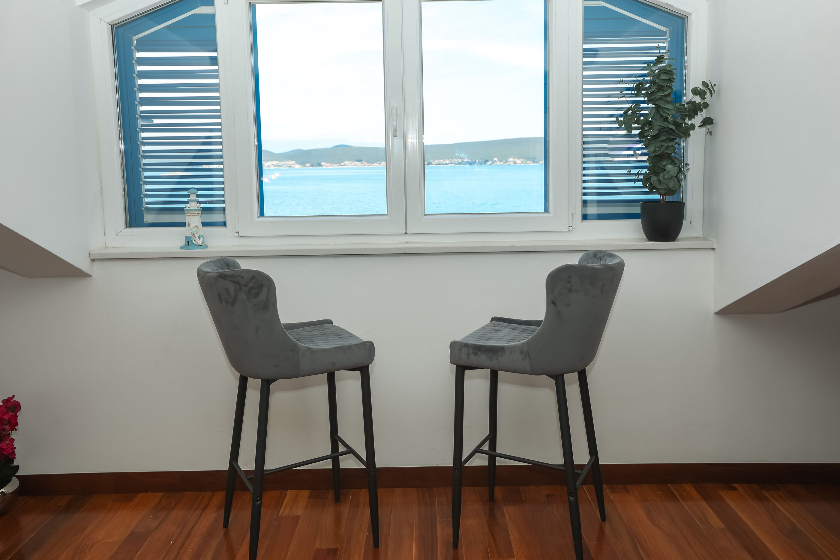 Apartments Seafront 77861-A2